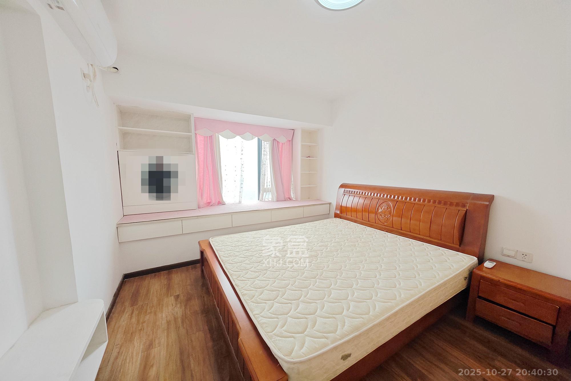 都市兰亭  3室2厅1卫    67.0万卧室