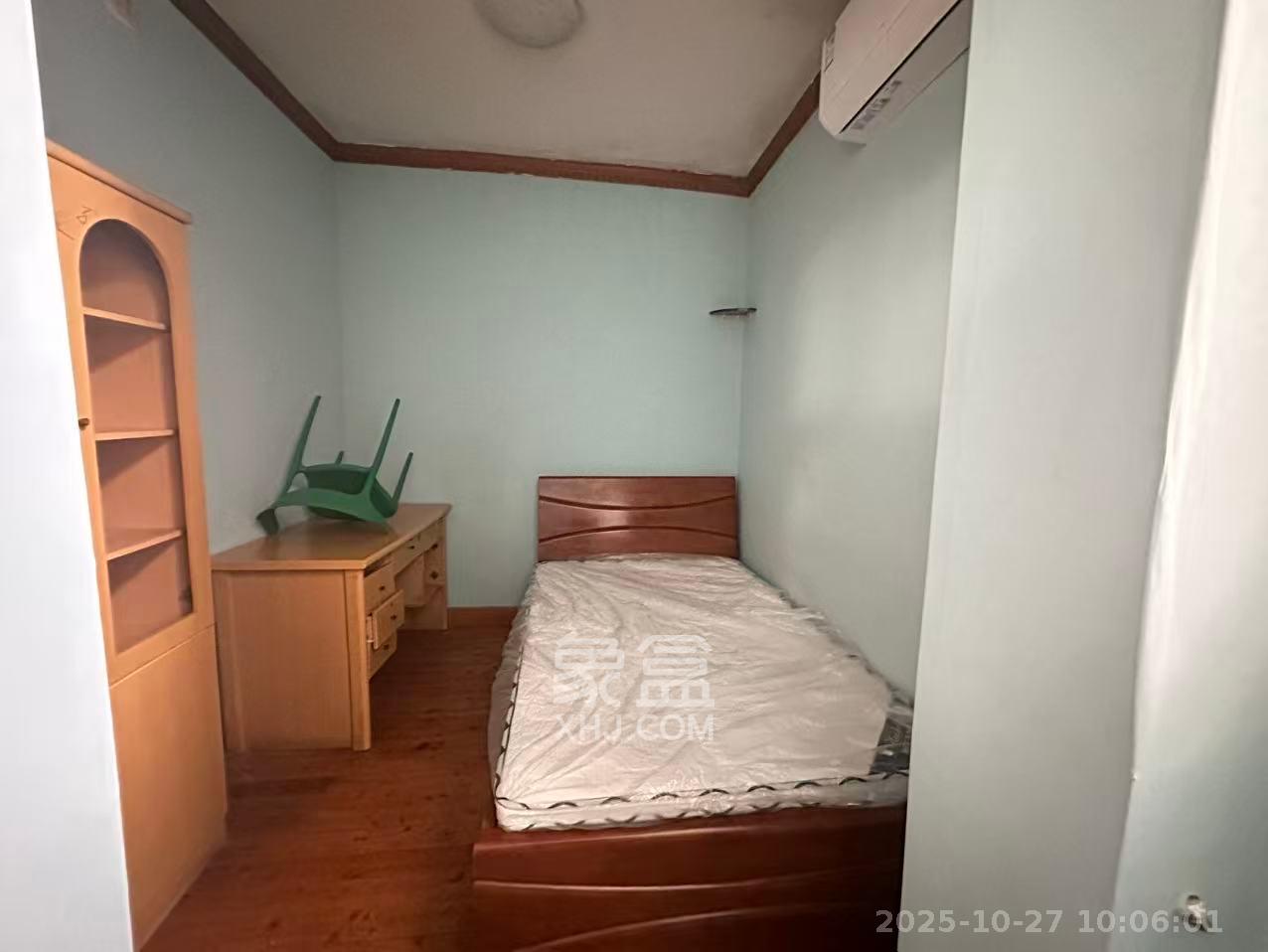 武警宿舍  3室2厅1卫    1500.0元/月室内图