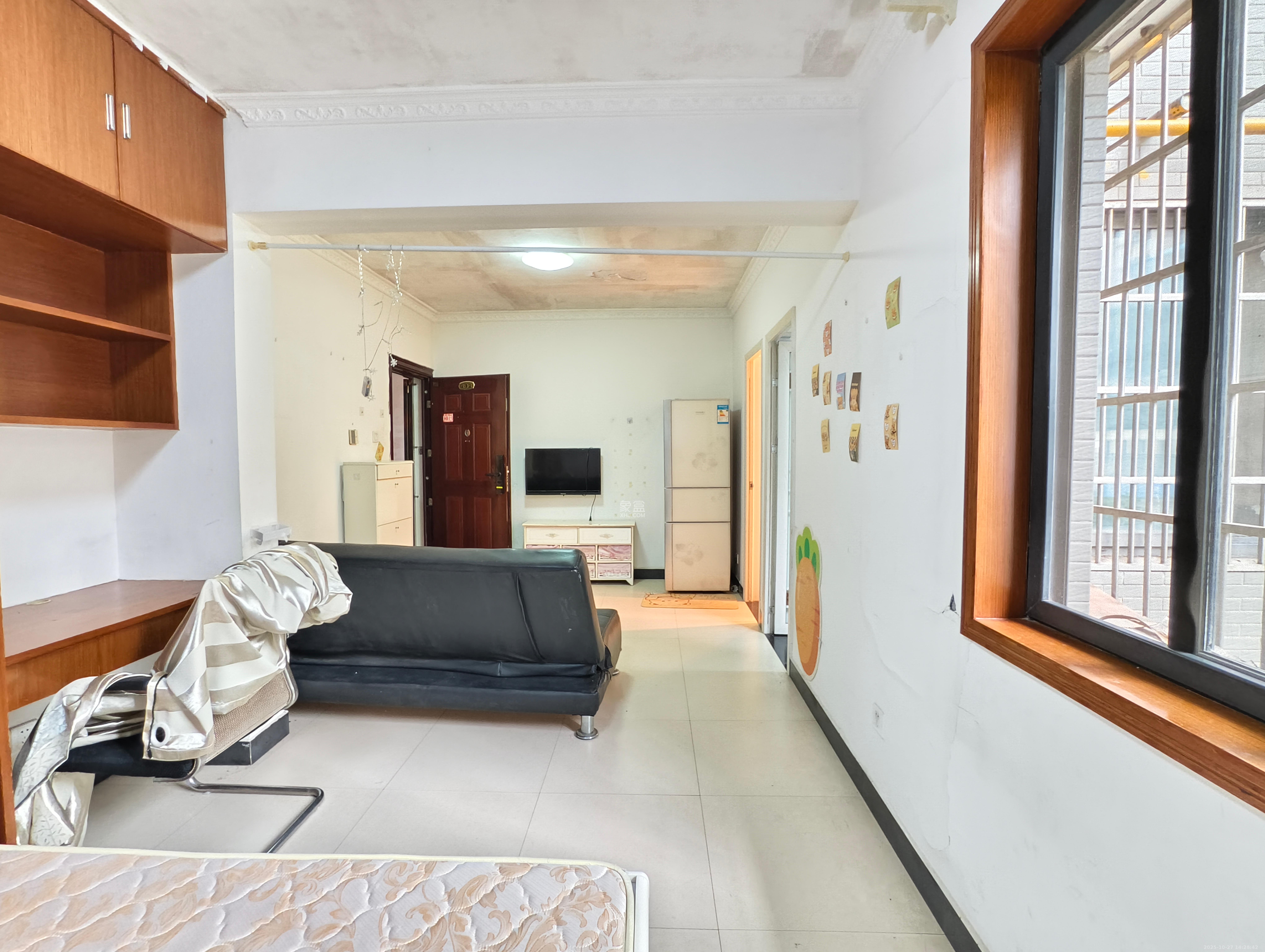 麓江春  1室1厅1卫    1480.0元/月室内图