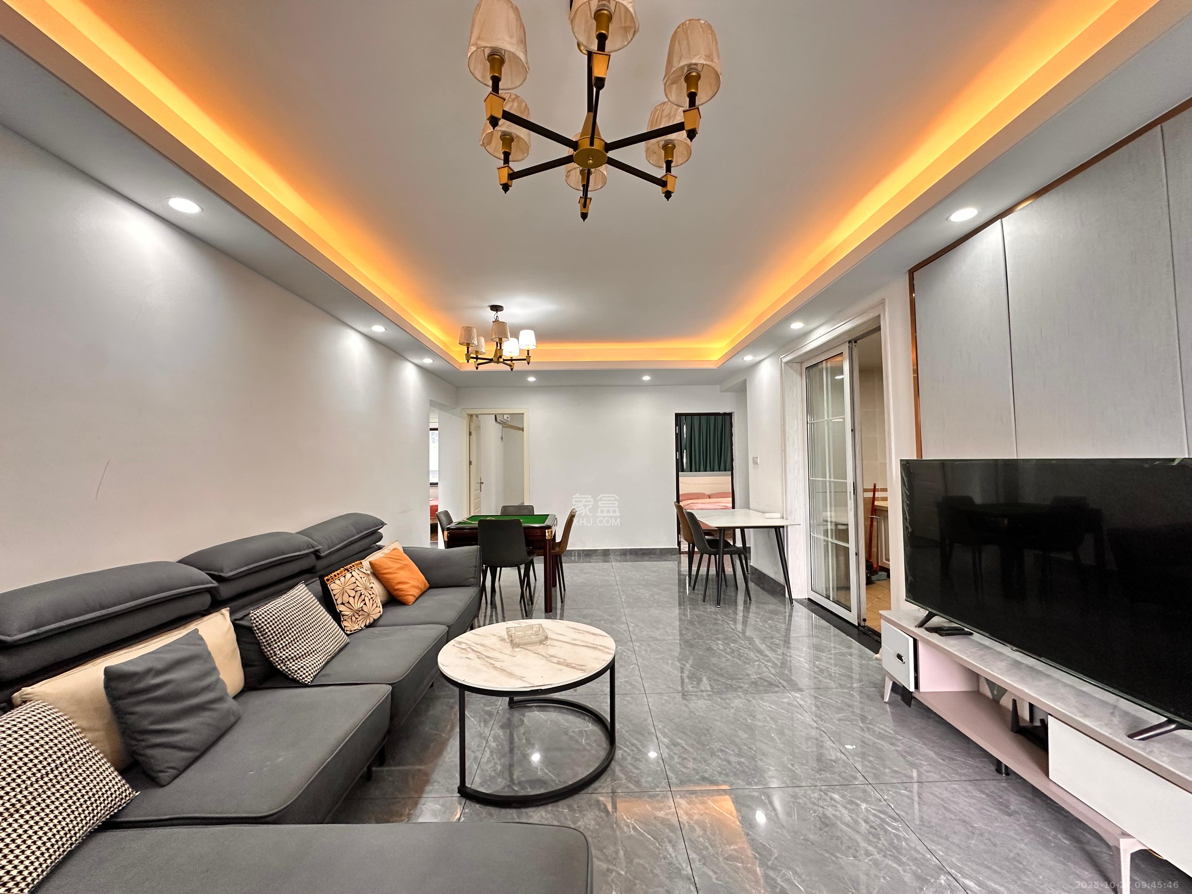 尚鑫海悦（新长海尚海城）  4室2厅2卫    2600.0元/月室内图