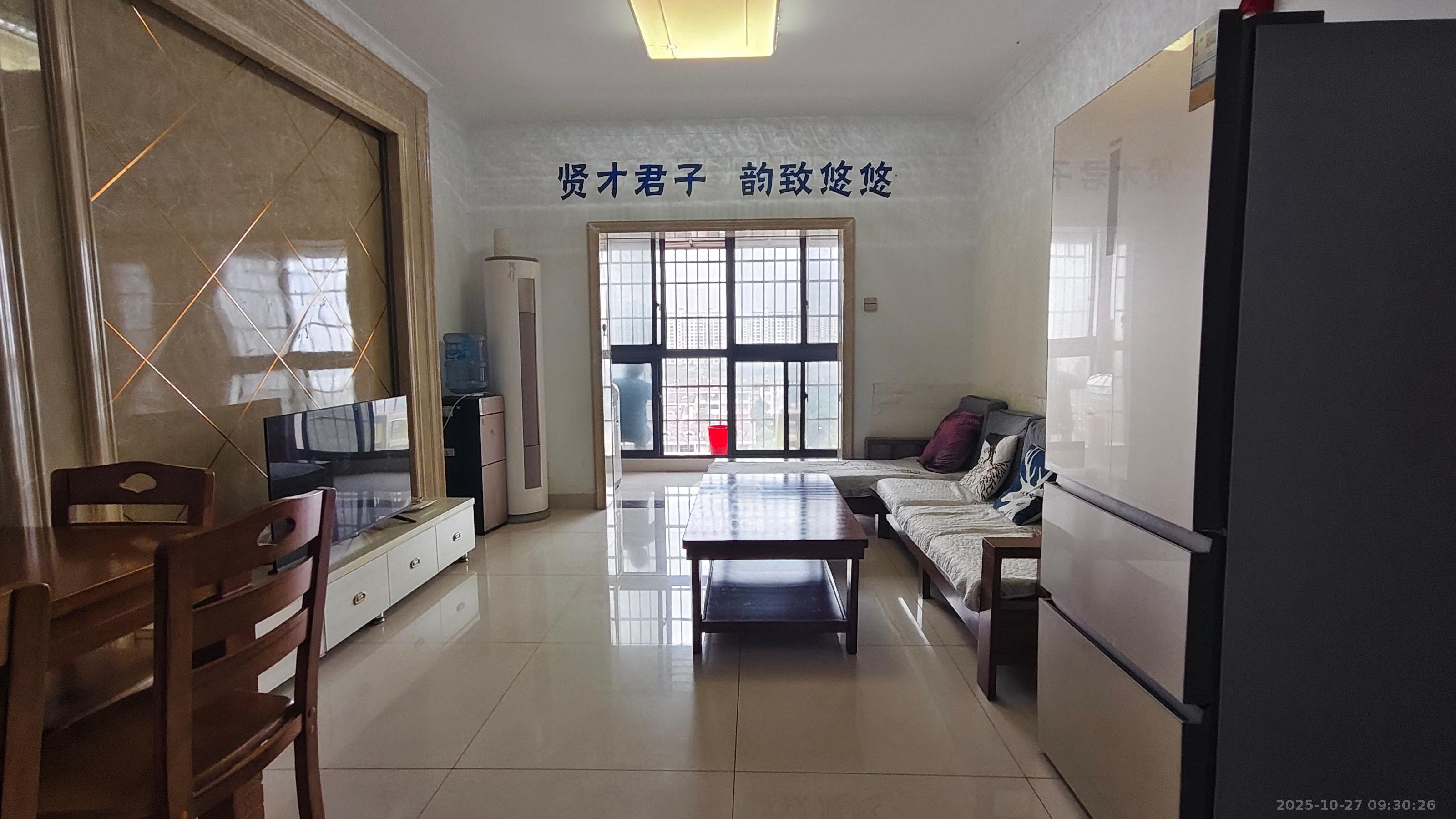 荷韵园  2室2厅1卫    1600.0元/月 荷韵园  2室2厅1卫    1600.0元/月