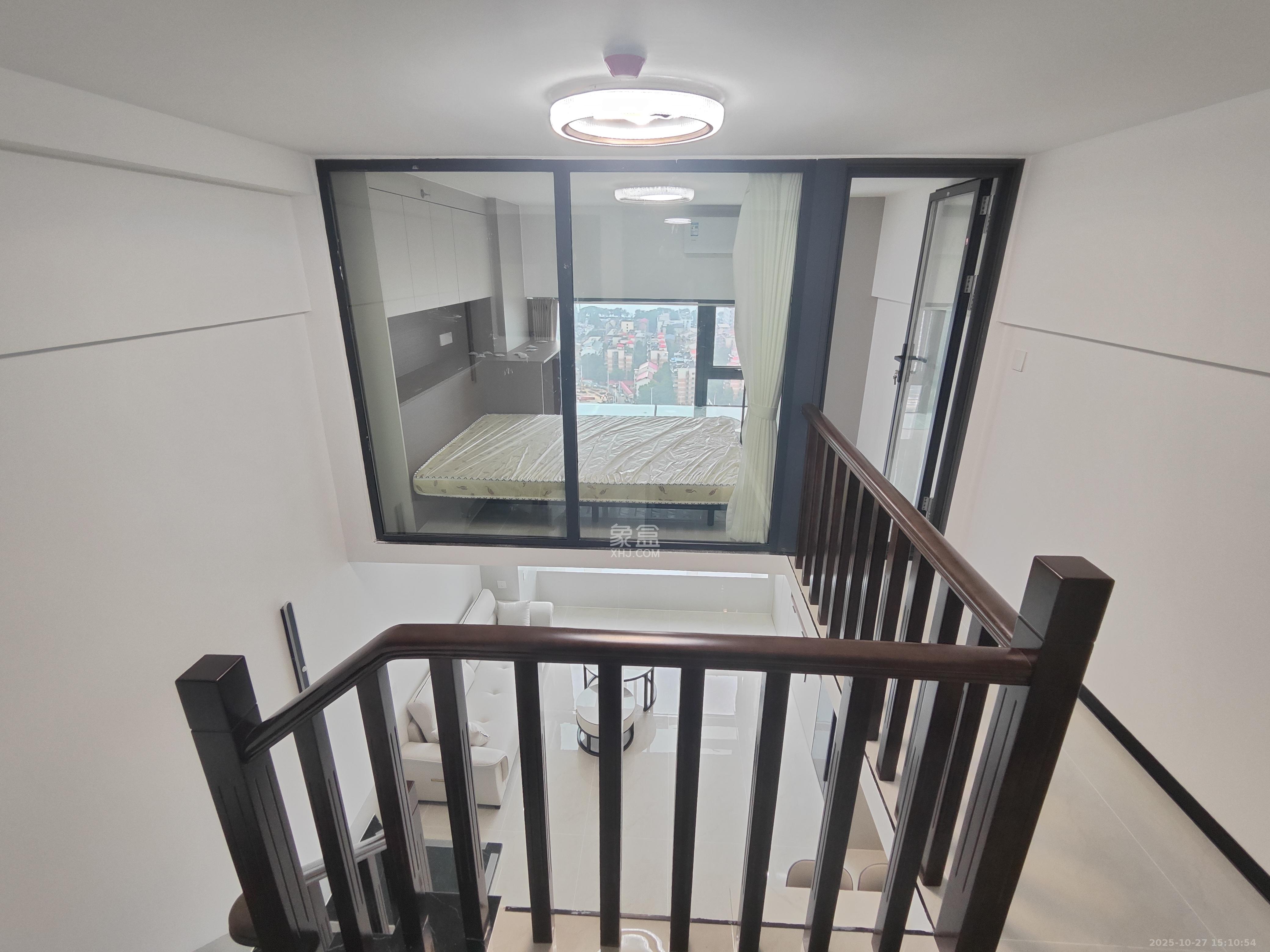 建发养云  2室1厅1卫    2600.0元/月 建发养云  2室1厅1卫    2600.0元/月室内图