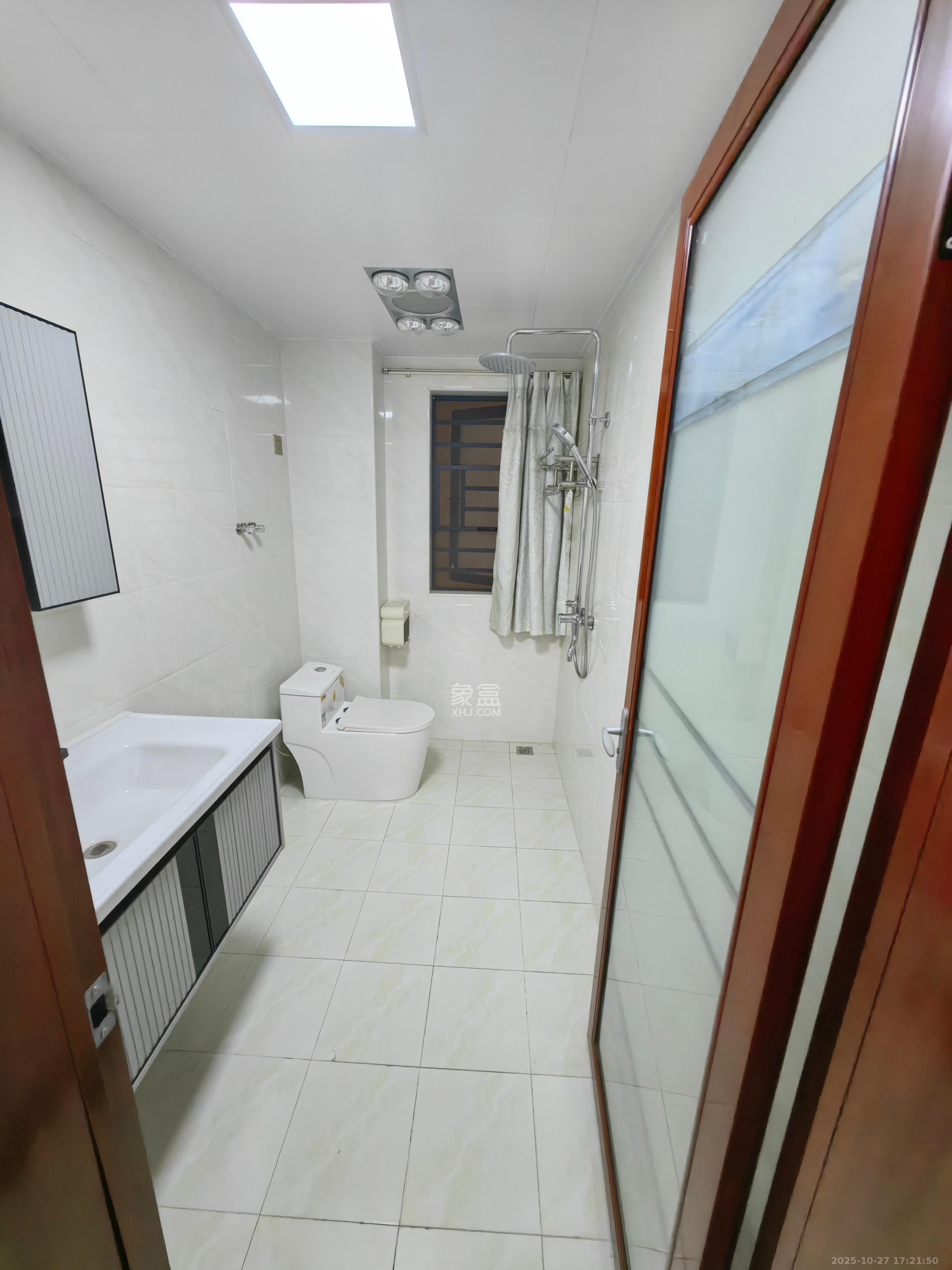 中建芙蓉嘉苑  1室0厅0卫    2200.0元/月 中建芙蓉嘉苑  1室0厅0卫    2200.0元/月室内图