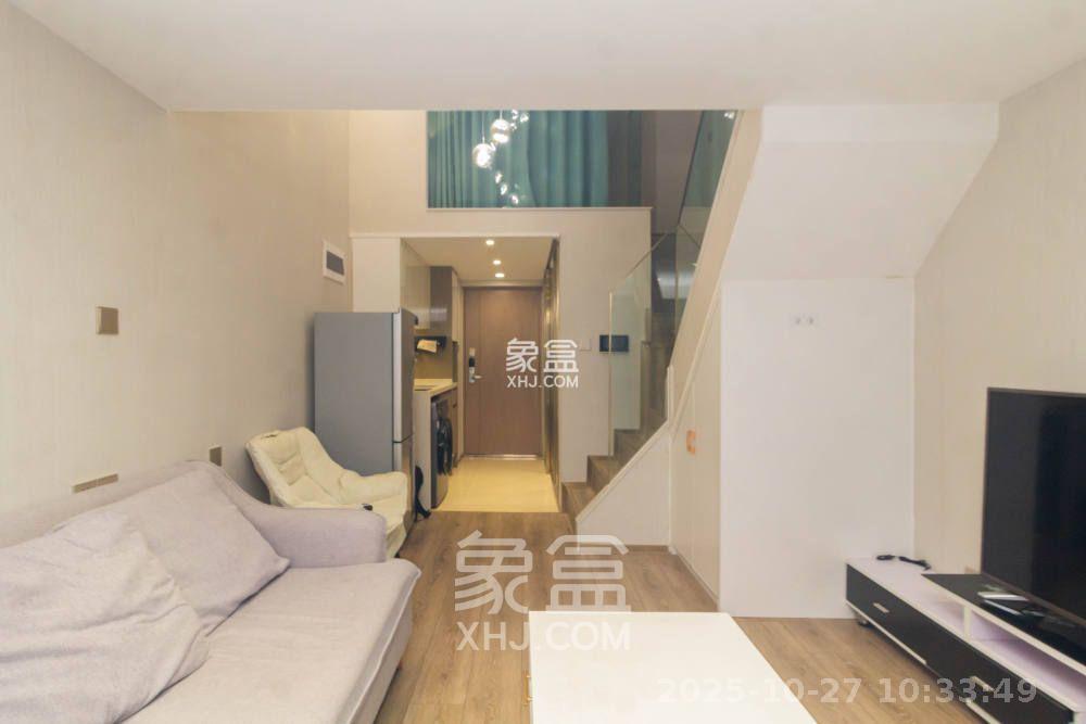 华远海蓝郡  2室2厅1卫    1500.0元/月室内图