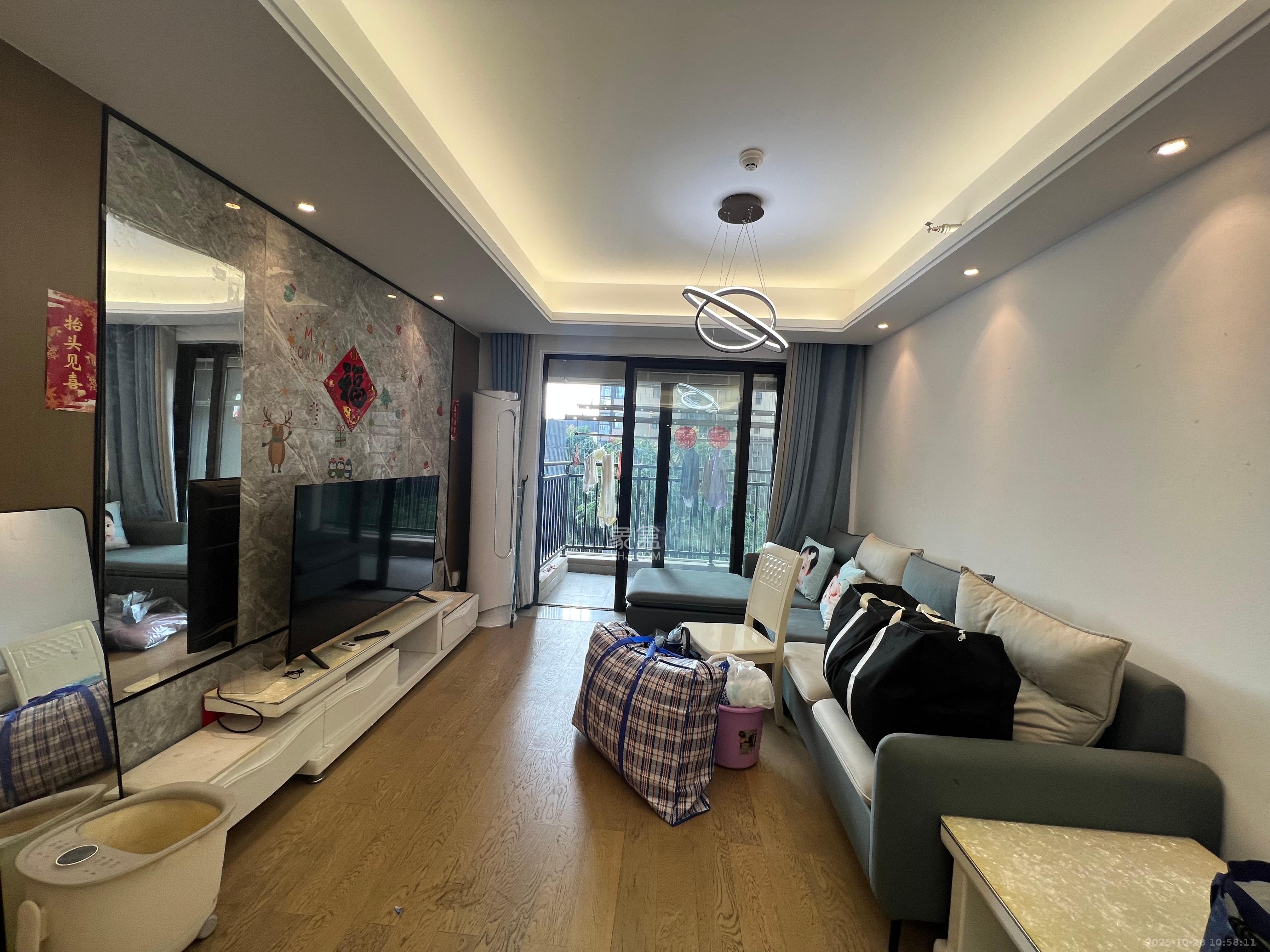 万科里金域国际 3室2厅2卫 3600.0元/月 万科里金域国际 3室2厅2卫 3600.0元/月室内图