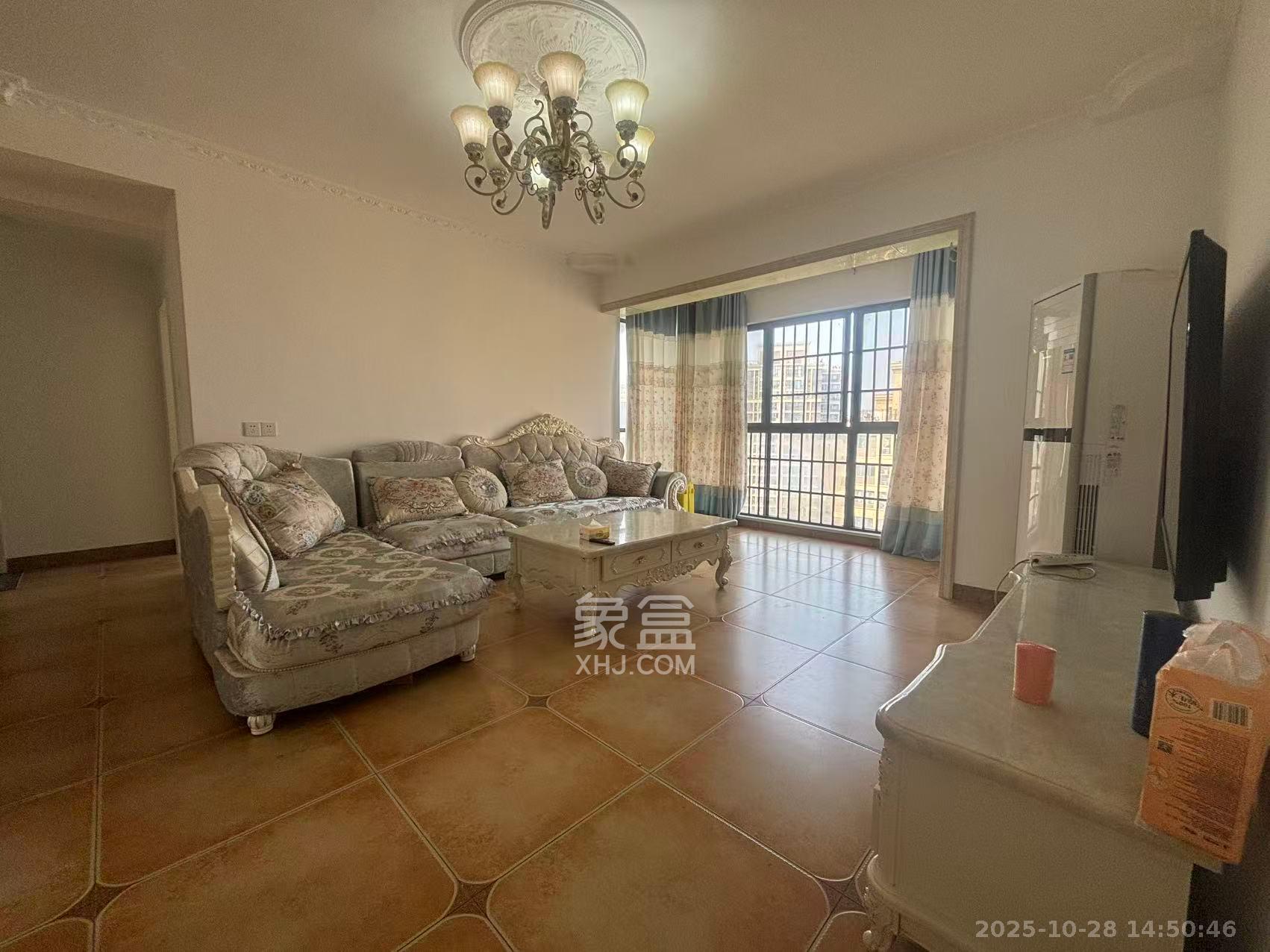 邦盛水岸御园  3室2厅2卫    2200.0元/月