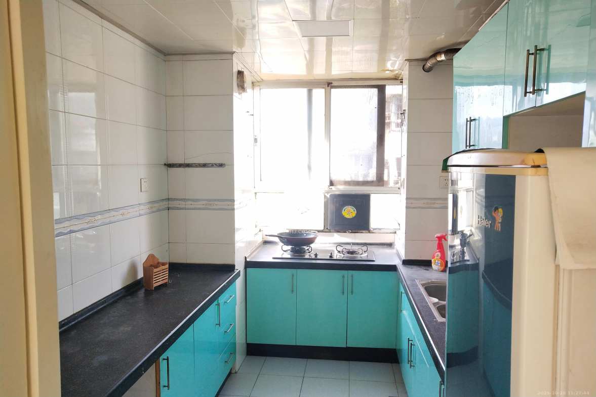 新世纪家园 2室1厅1卫 2000.0元/月 新世纪家园 2室1厅1卫 2000.0元/月室内图