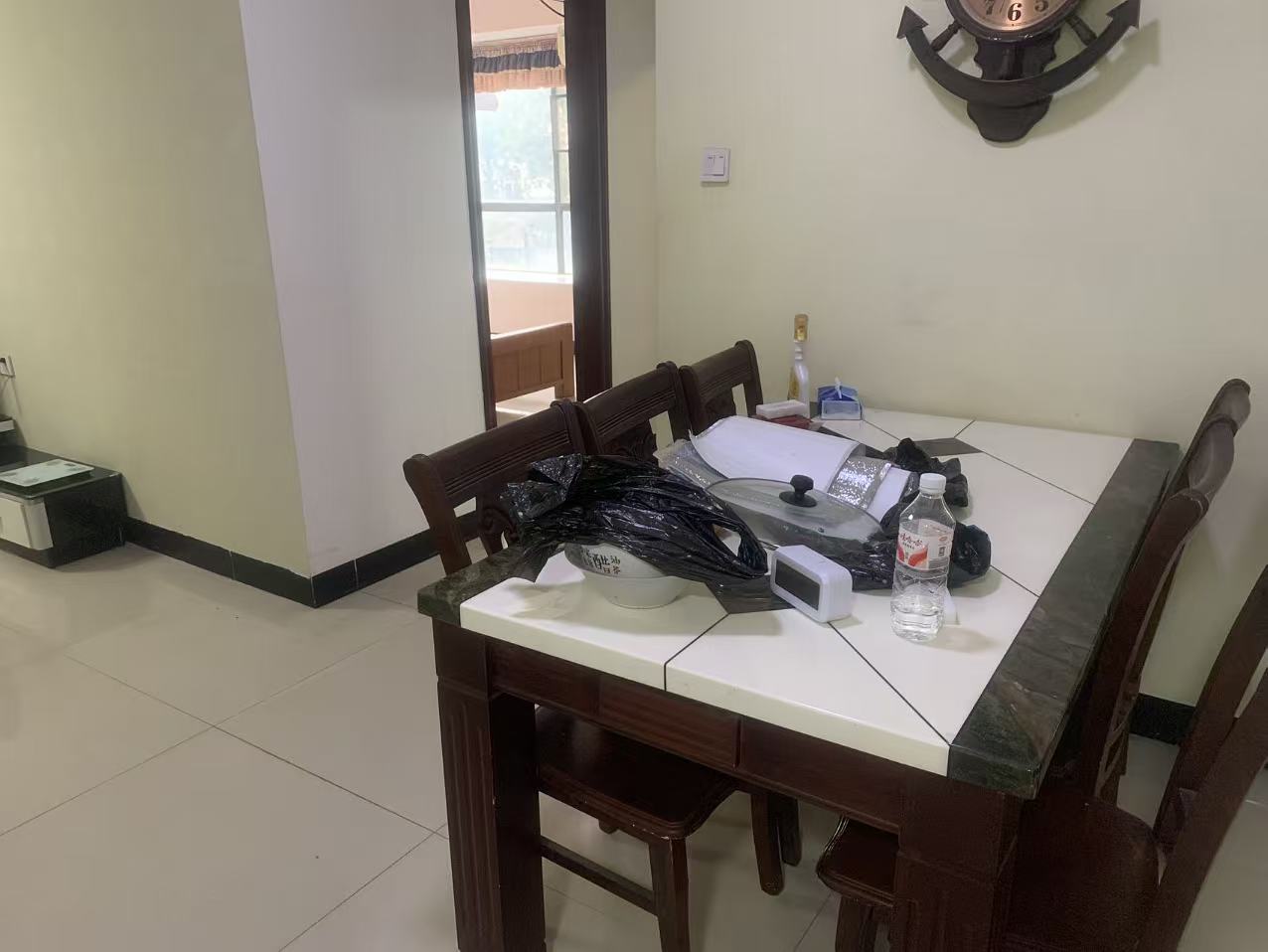 中核缇香名苑  1室2厅1卫    1400.0元/月室内图