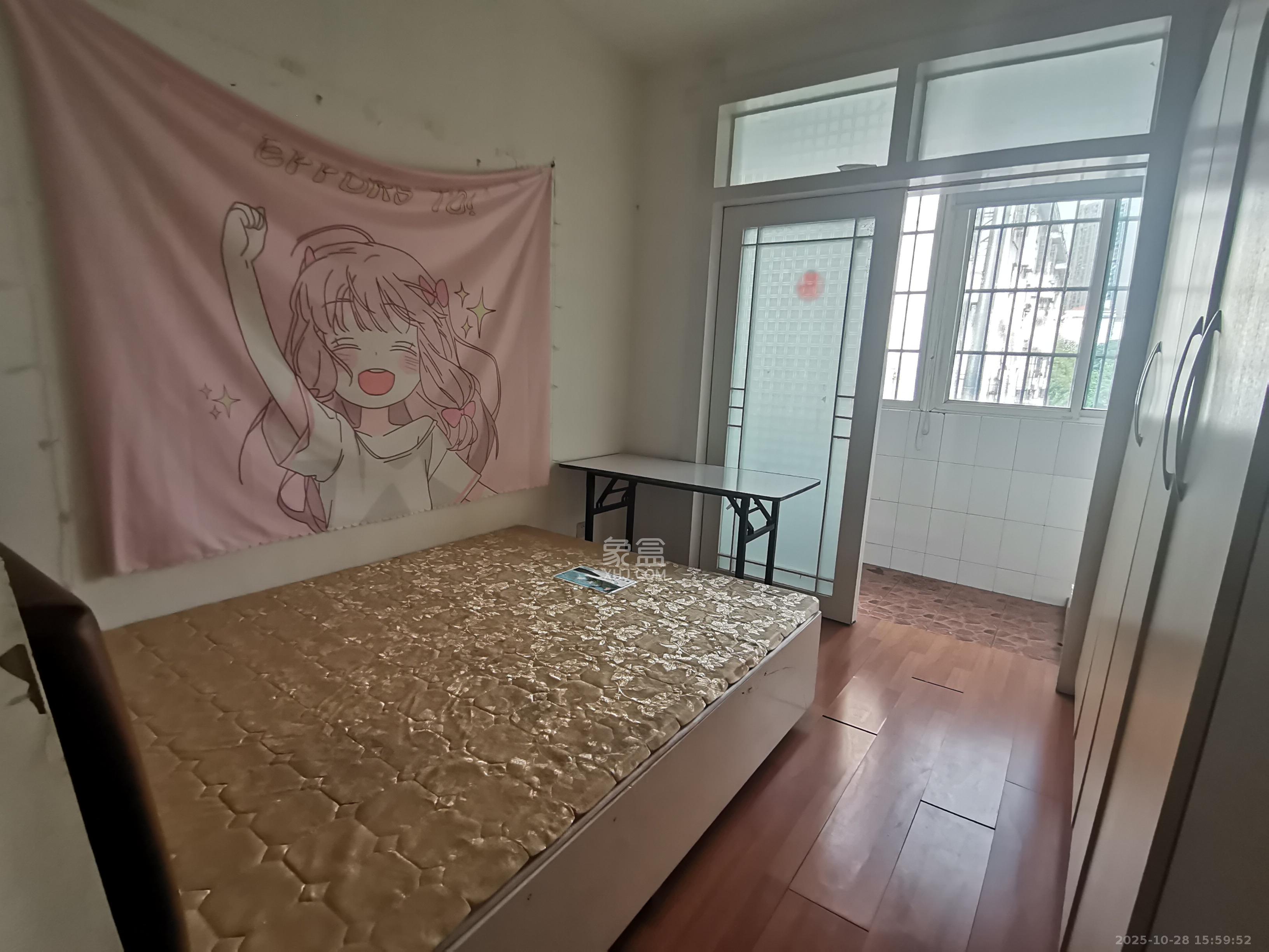 丹桂雅苑  4室2厅2卫    2500.0元/月 丹桂雅苑  4室2厅2卫    2500.0元/月室内图