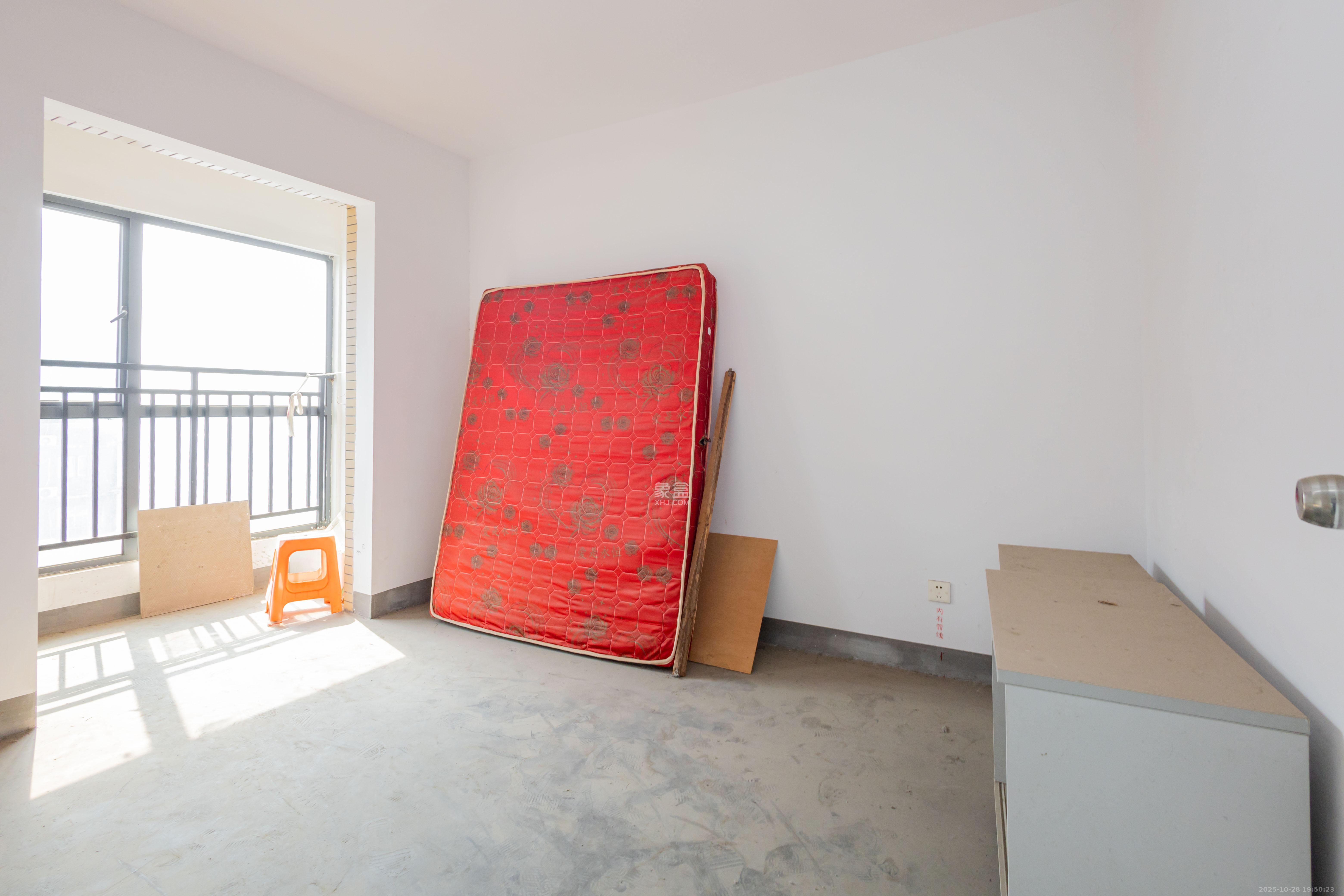 中国铁建国际城一期  1室1厅1卫    26.8万卧室