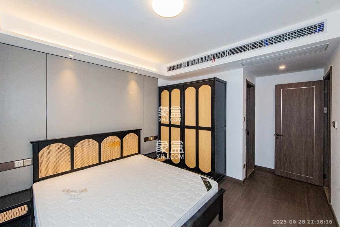 龙湖春江天玺 3室2厅1卫 3600.0元/月 龙湖春江天玺 3室2厅1卫 3600.0元/月室内图