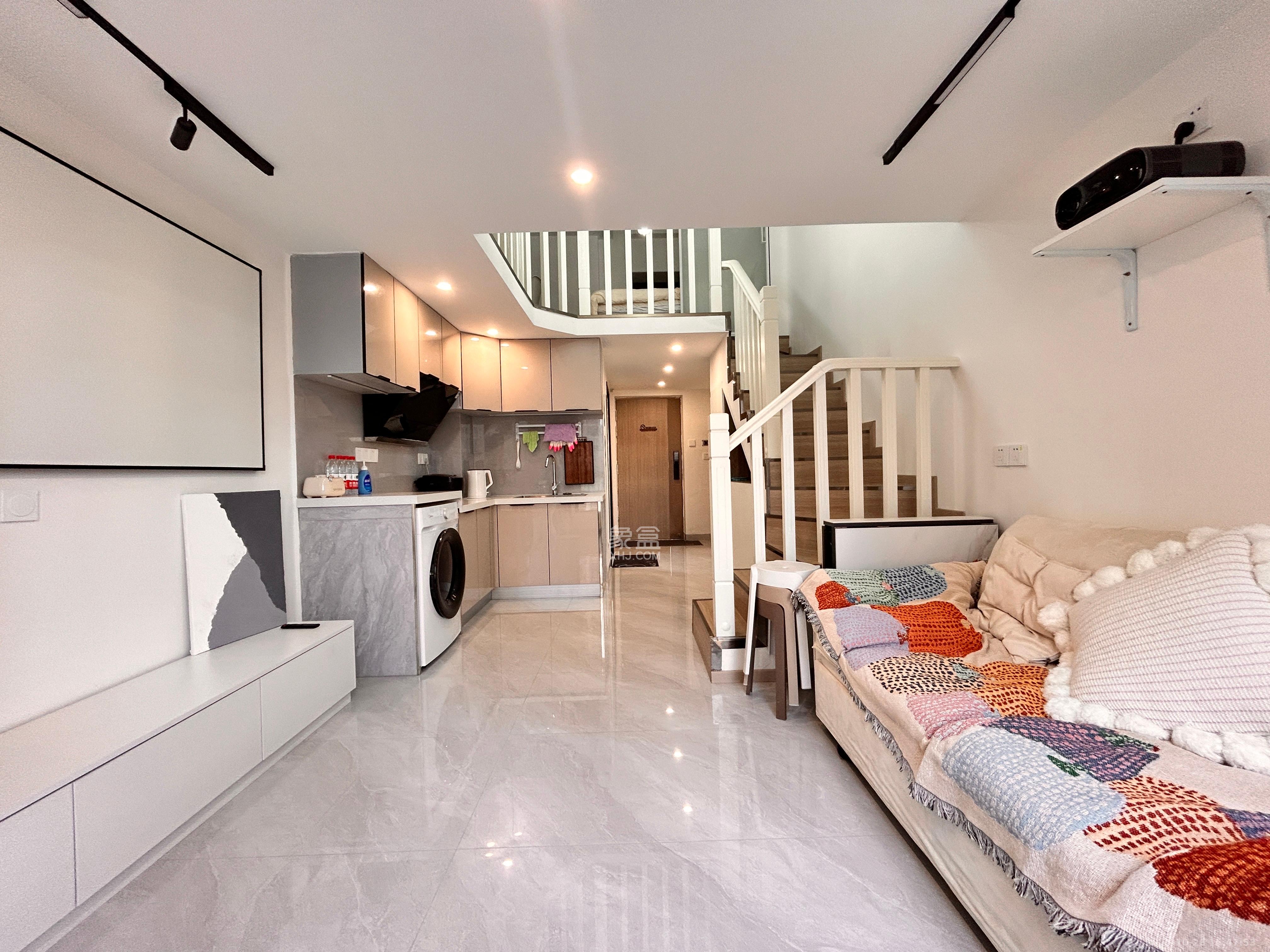 力高凤凰新天  2室1厅1卫    3000.0元/月室内图