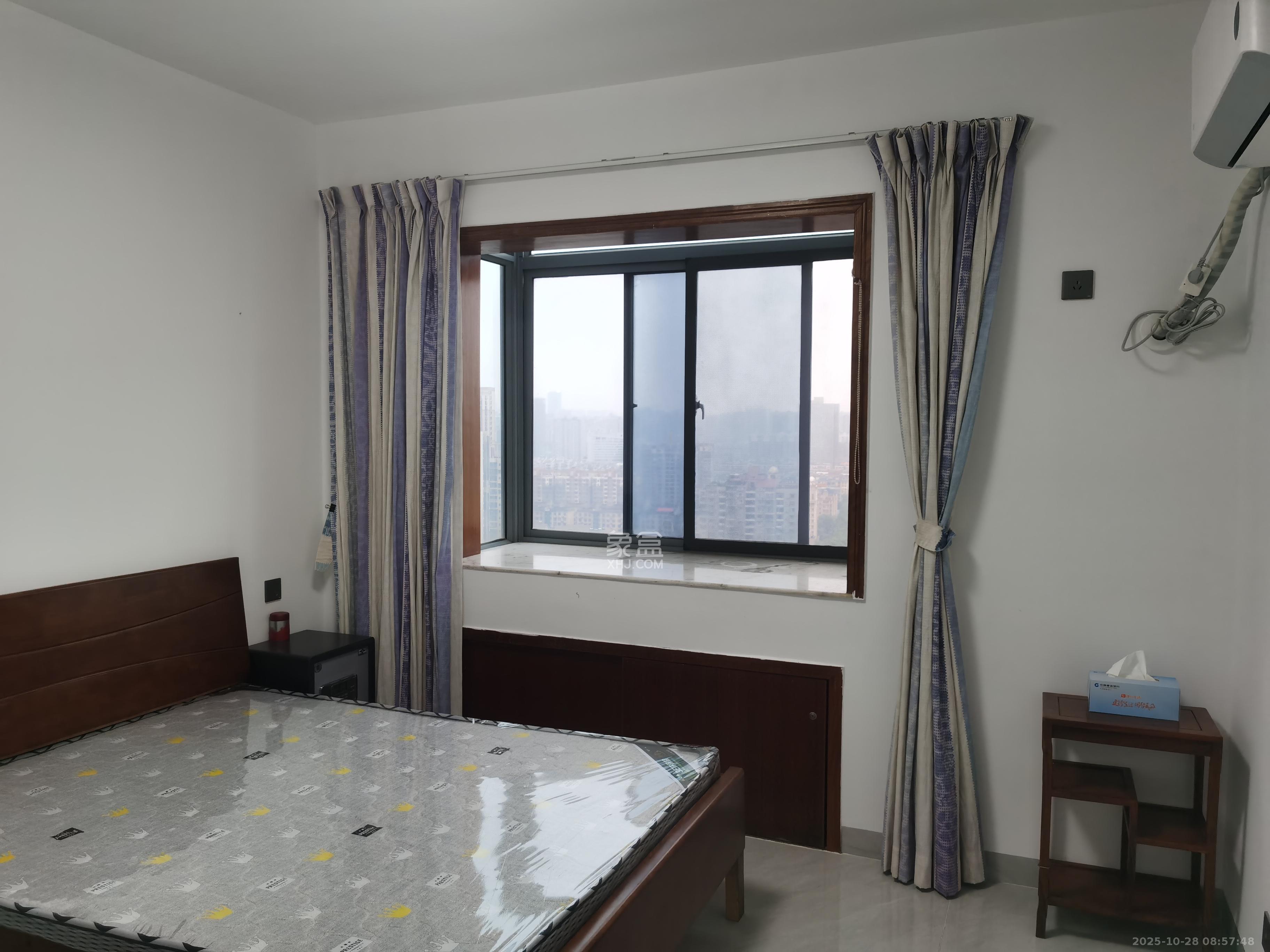 东方银座(东方摩卡) 2室1厅1卫 2000.0元/月 东方银座(东方摩卡) 2室1厅1卫 2000.0元/月室内图