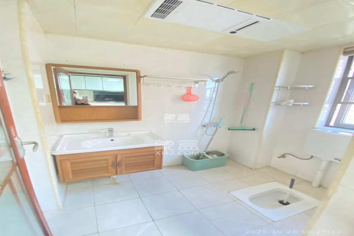 东宜兰园  2室1厅1卫    1850.0元/月 东宜兰园  2室1厅1卫    1850.0元/月室内图