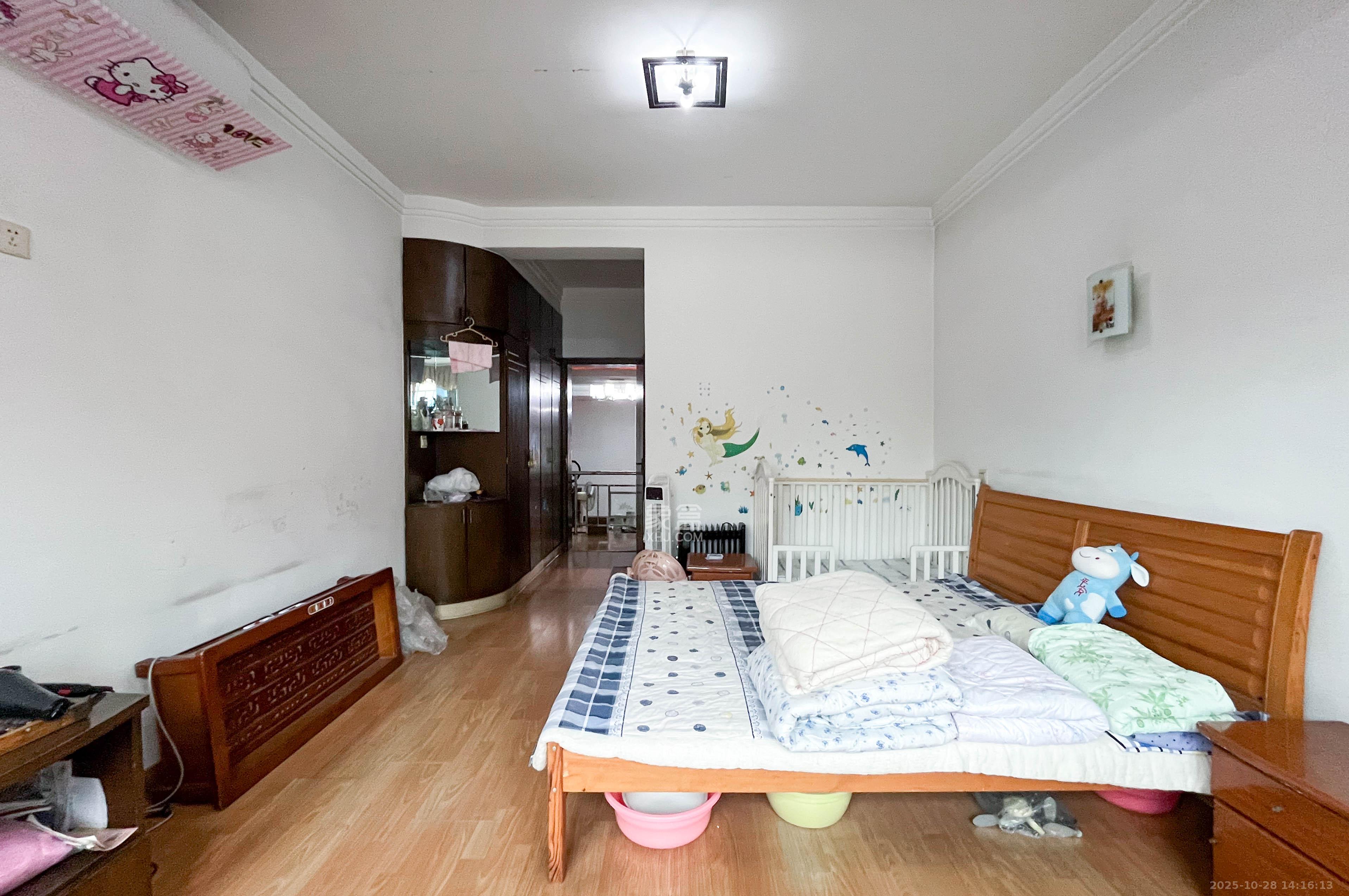 西韵公寓(西苑公寓) 3室2厅2卫 120.0万 西韵公寓(西苑公寓) 3室2厅2卫 120.0万其他