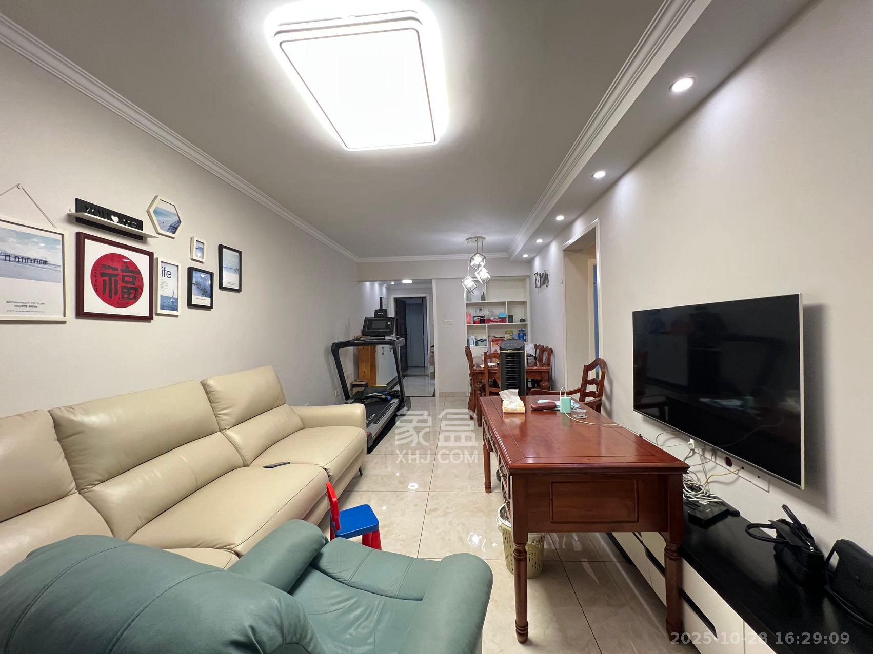 协信星澜汇  2室2厅1卫    2700.0元/月室内图