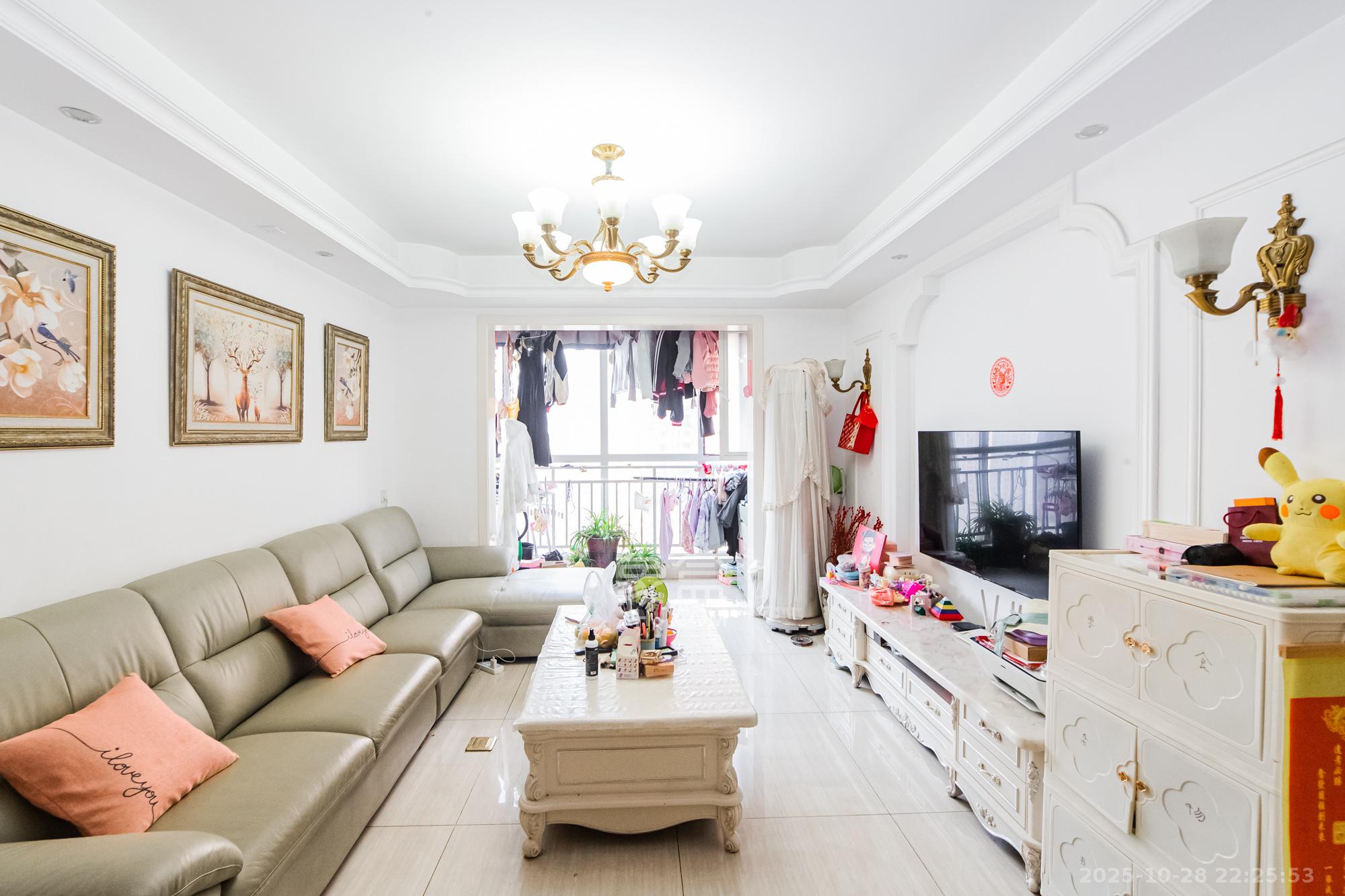 北辰三角洲E4区  3室1厅1卫    125.0万