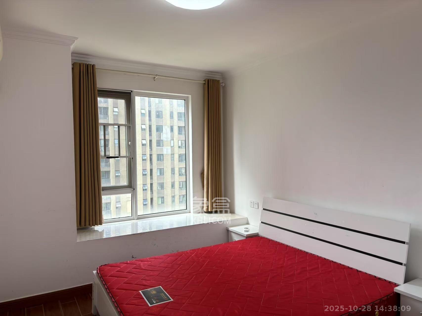 金地三千府(金地湖山樾、金地自在城)  2室2厅1卫    1400.0元/月 金地三千府(金地湖山樾、金地自在城)  2室2厅1卫    1400.0元/月室内图