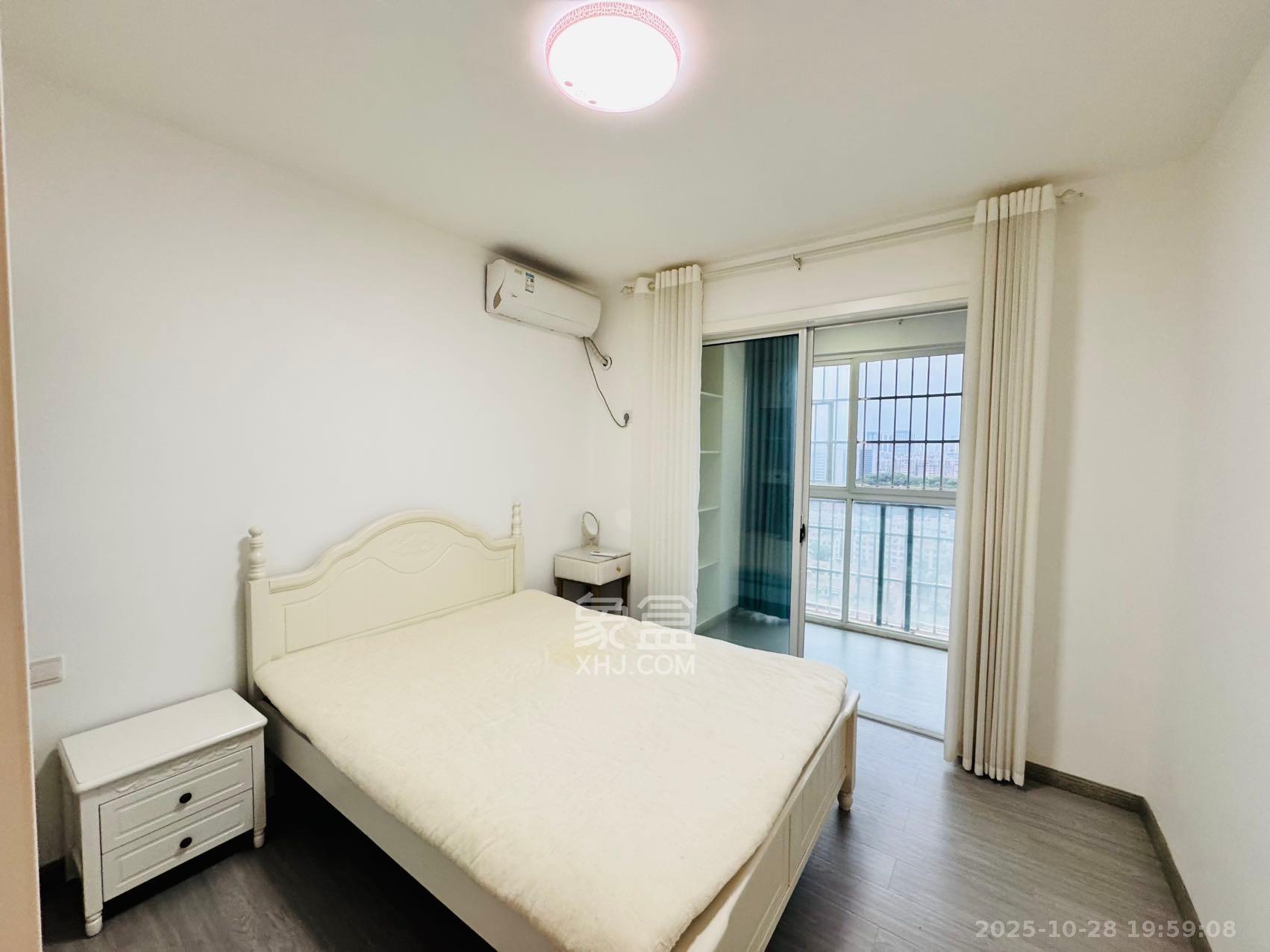 恒丰天湘华庭  1室1厅1卫    1800.0元/月室内图