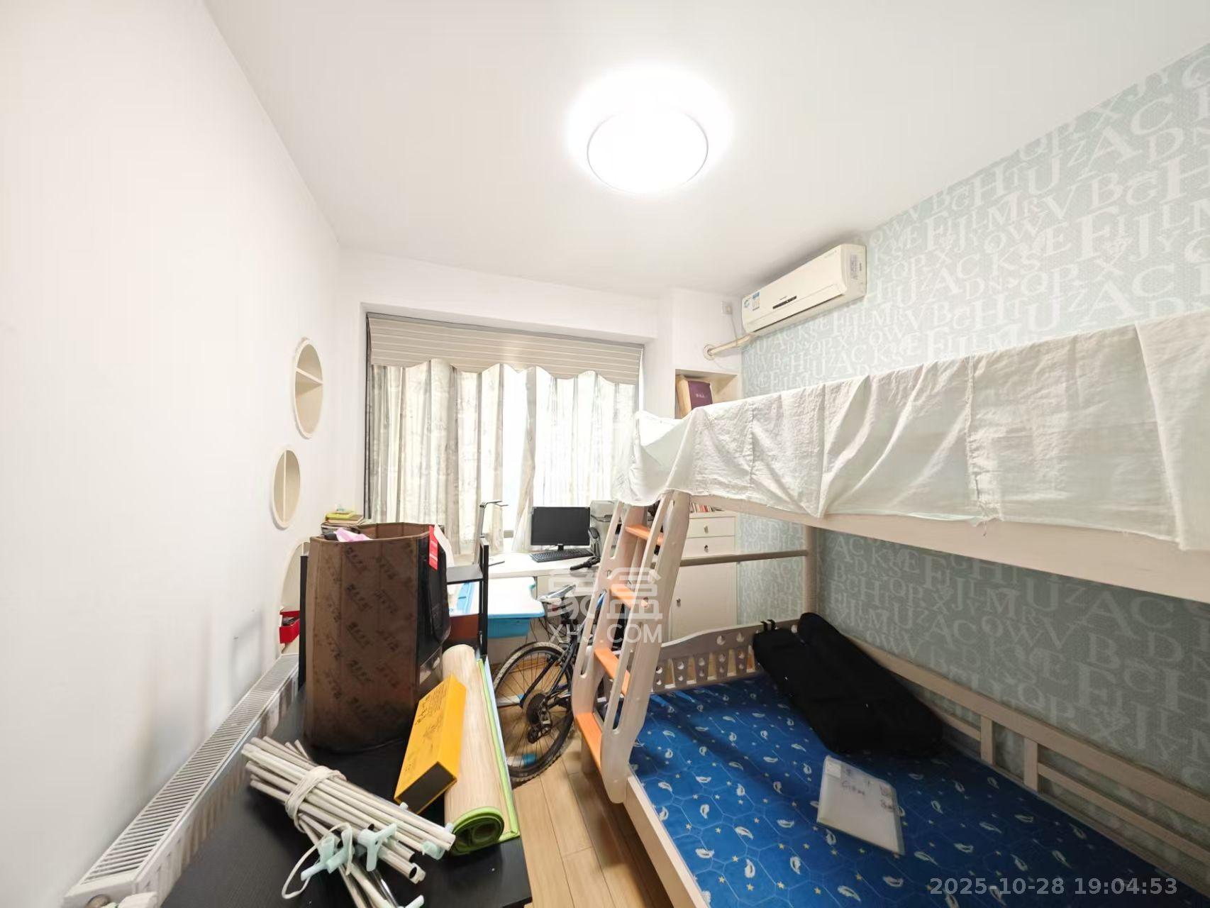 奥林匹克花园  3室2厅2卫    3500.0元/月室内图