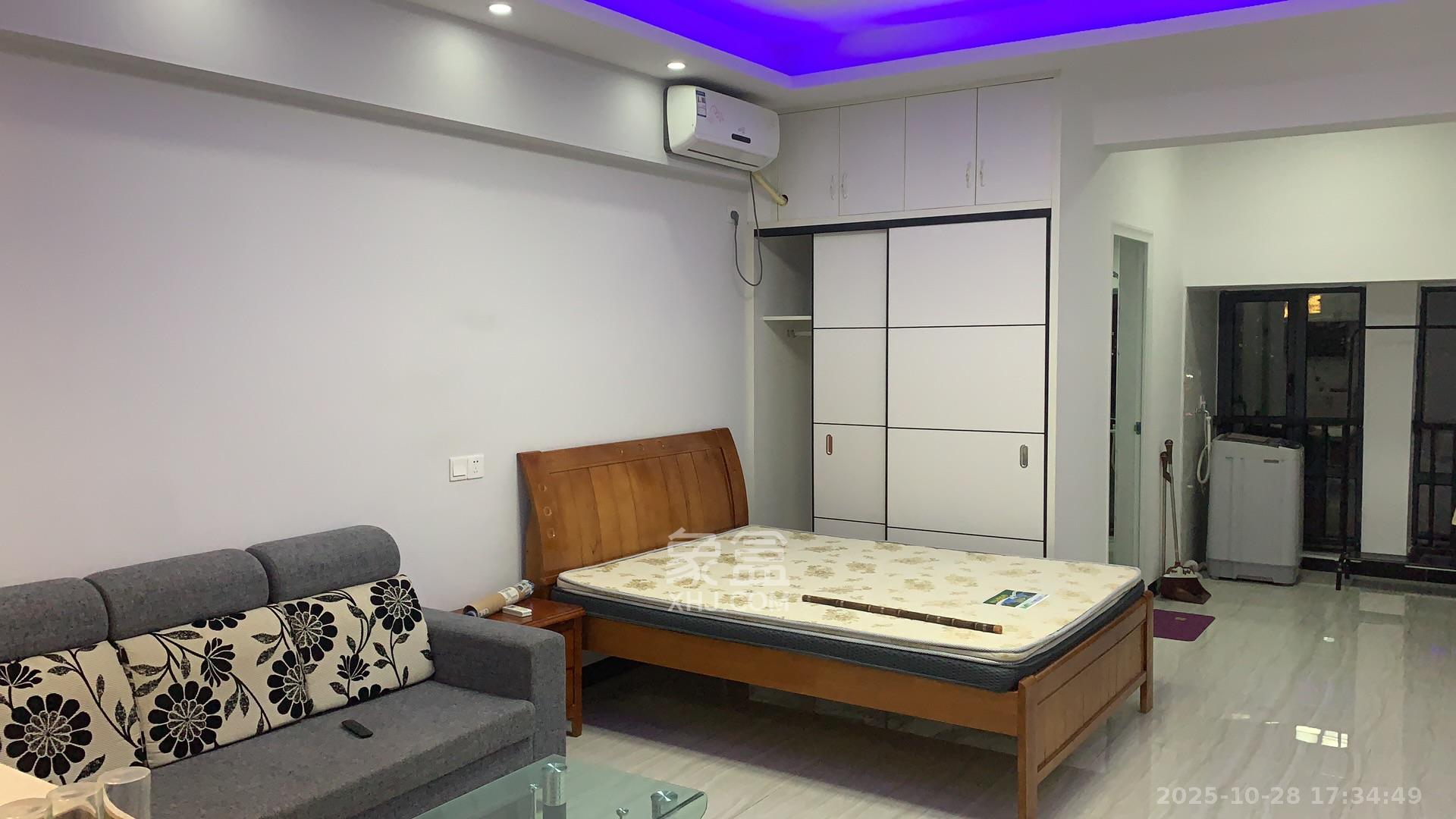 中建芙蓉嘉苑  1室1厅1卫    1400.0元/月 中建芙蓉嘉苑  1室1厅1卫    1400.0元/月室内图