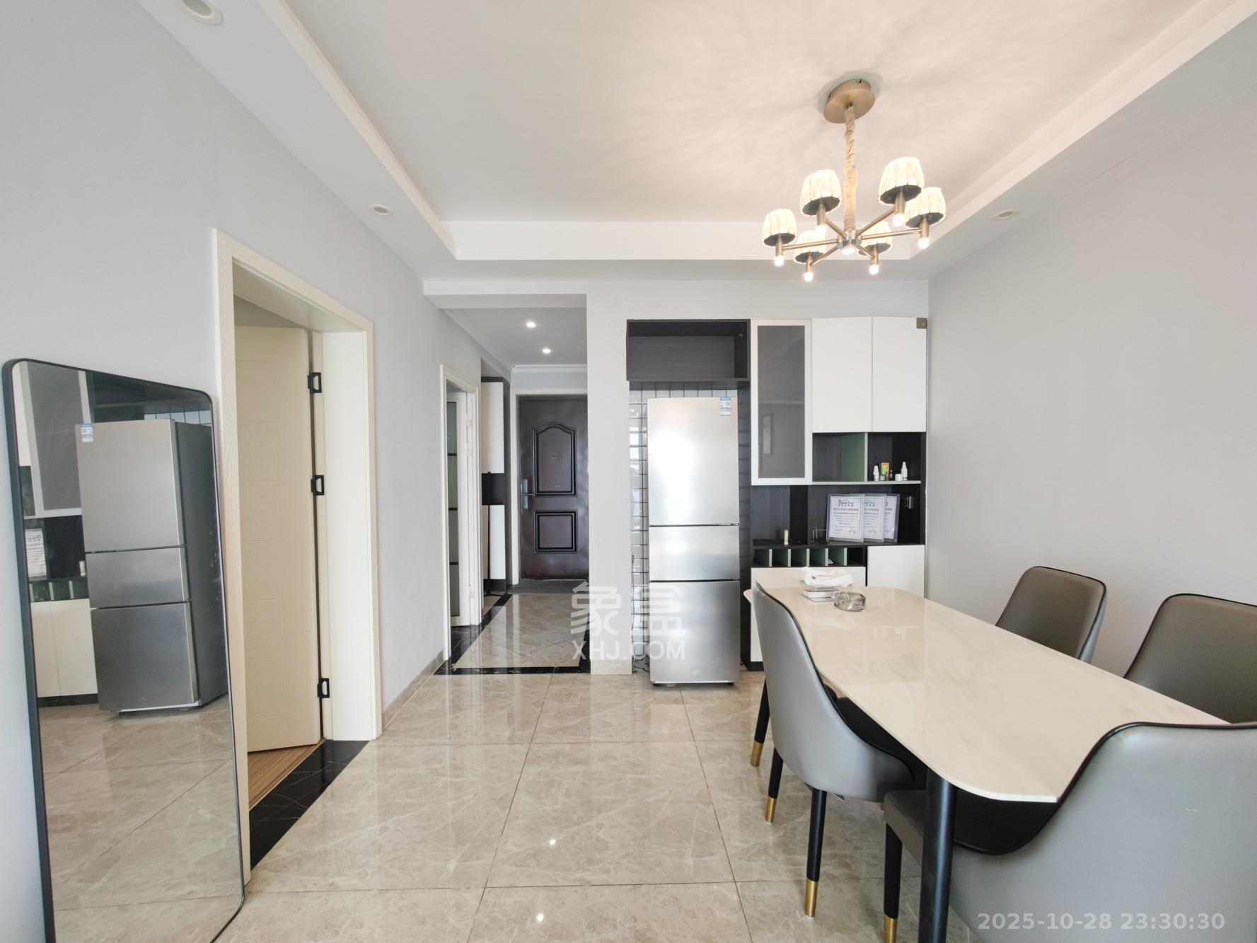 卓越蔚蓝城邦  2室1厅1卫    65.0万其他