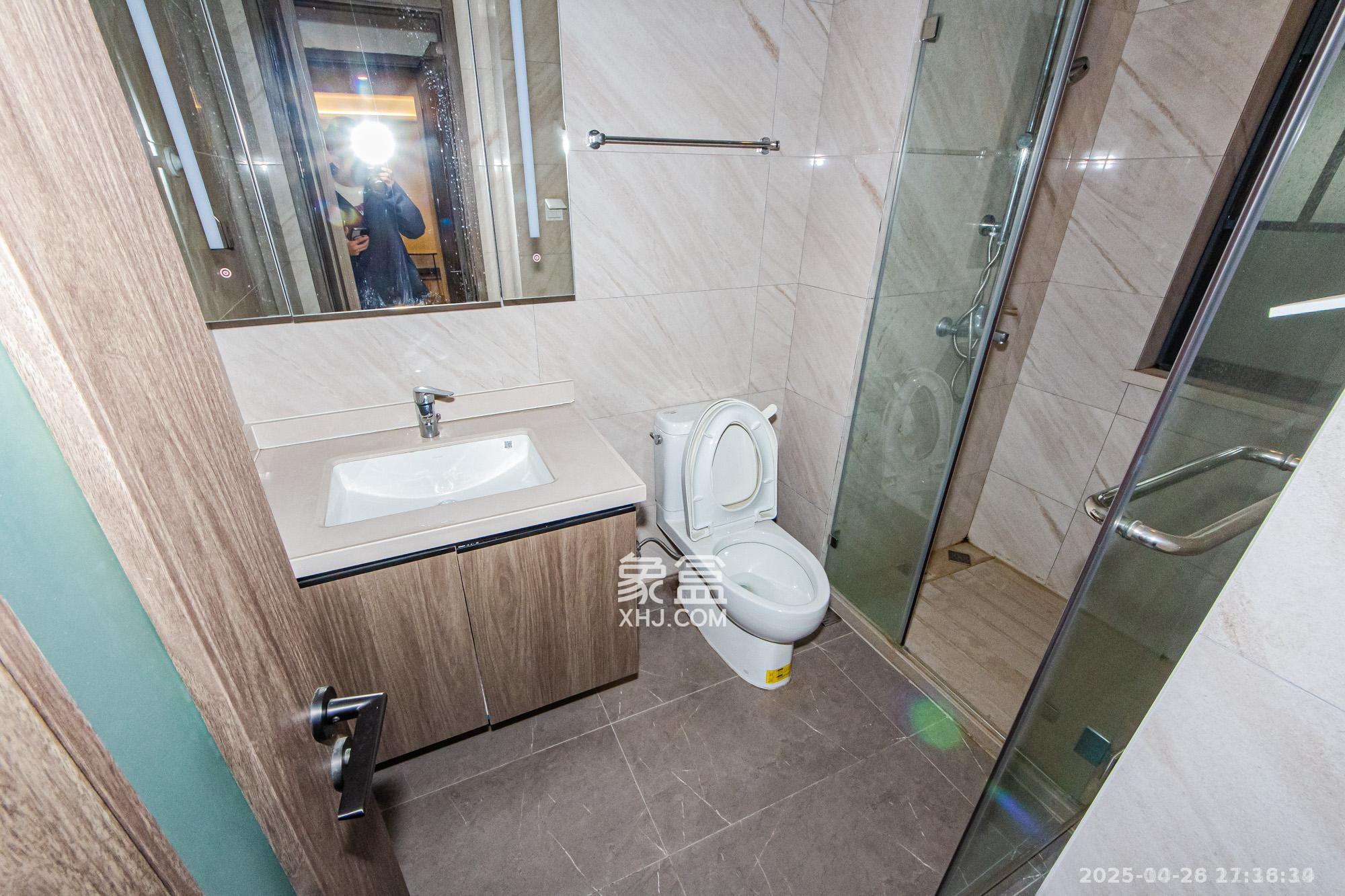 龙湖春江天玺 3室2厅1卫 3600.0元/月 龙湖春江天玺 3室2厅1卫 3600.0元/月室内图