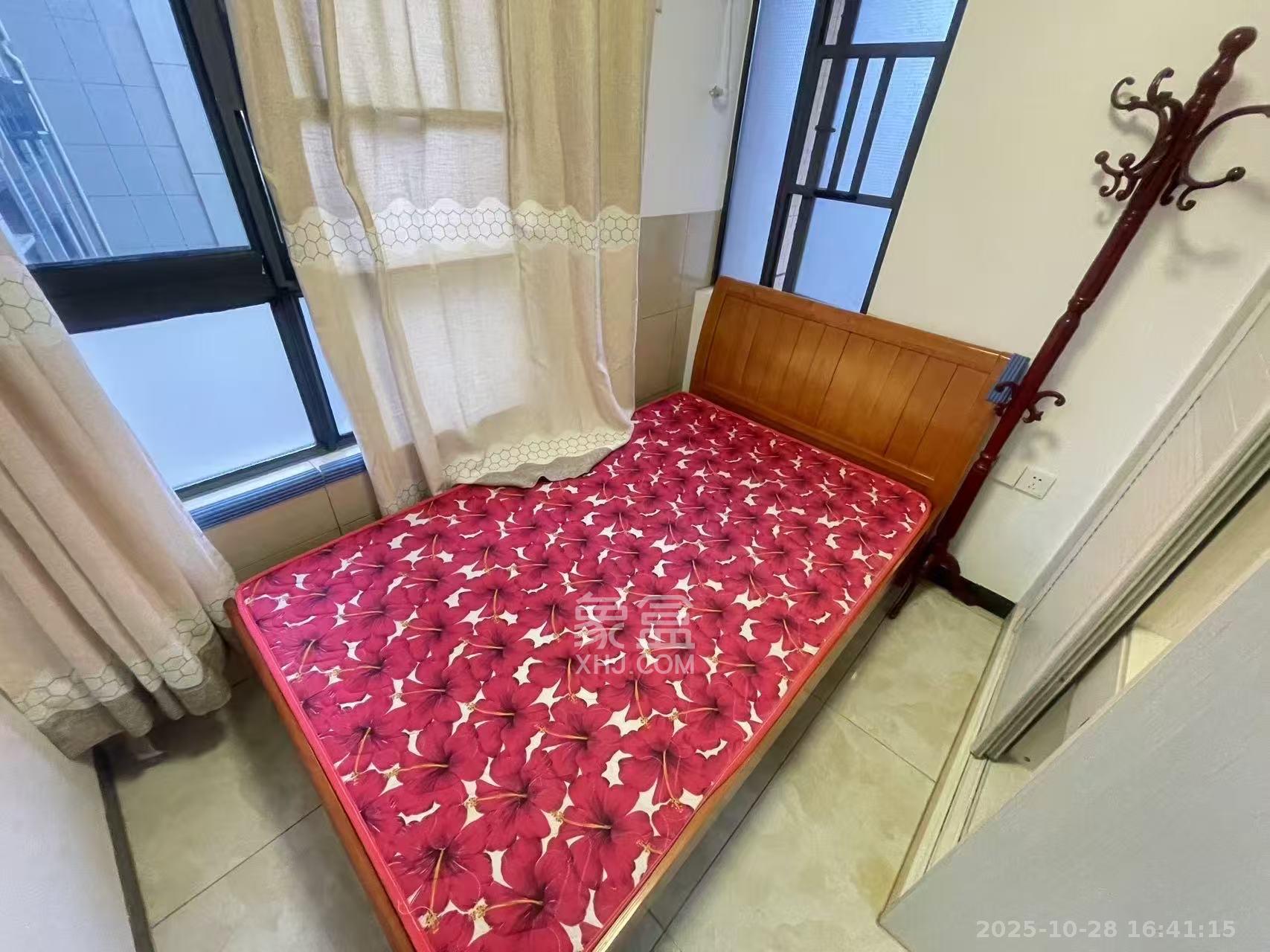 天鸿天府（天鸿中央大院）  2室1厅1卫    2100.0元/月室内图