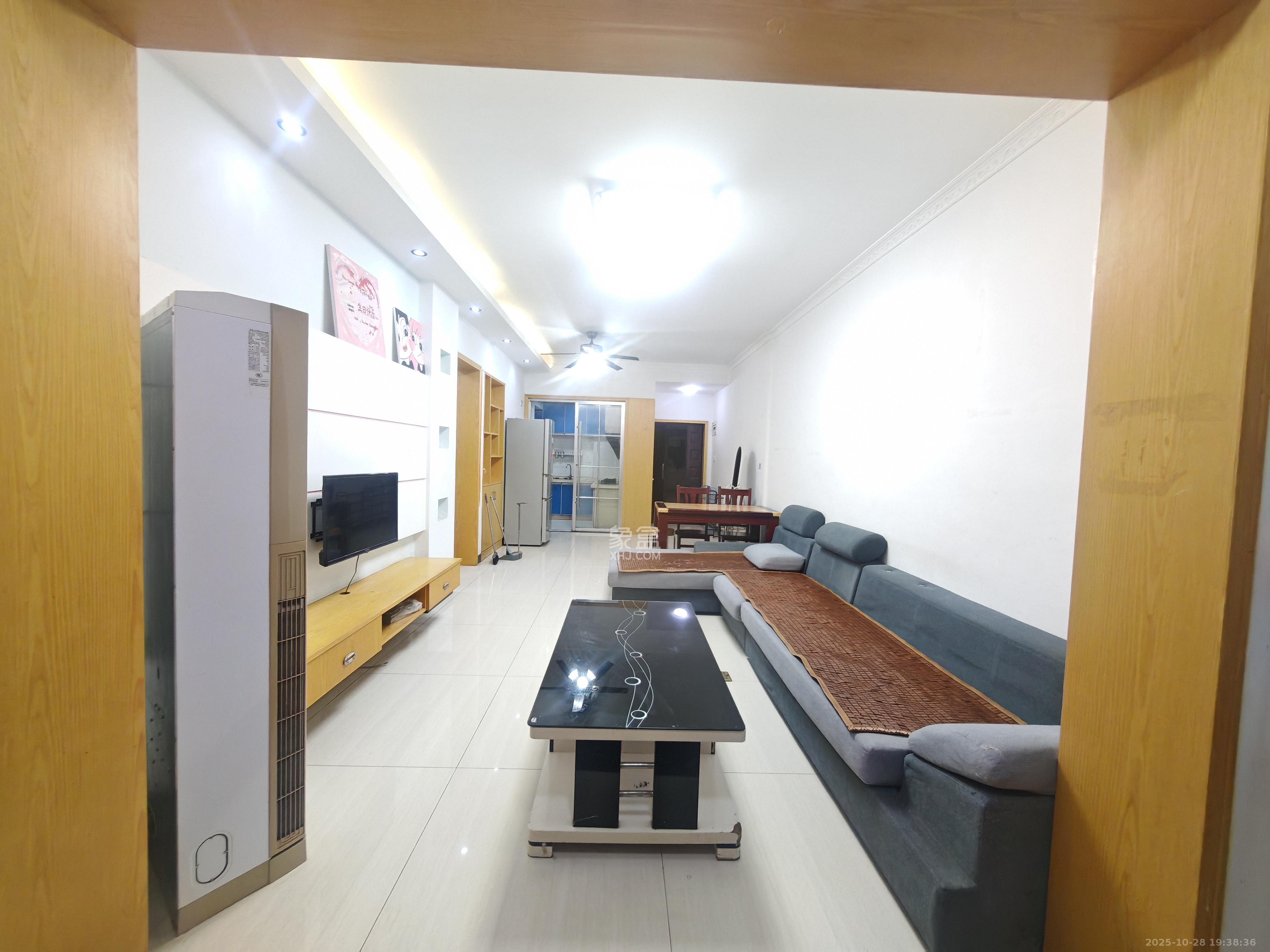 家和苑（原梅溪湖保障性住房一期）  2室2厅1卫    1700.0元/月室内图1