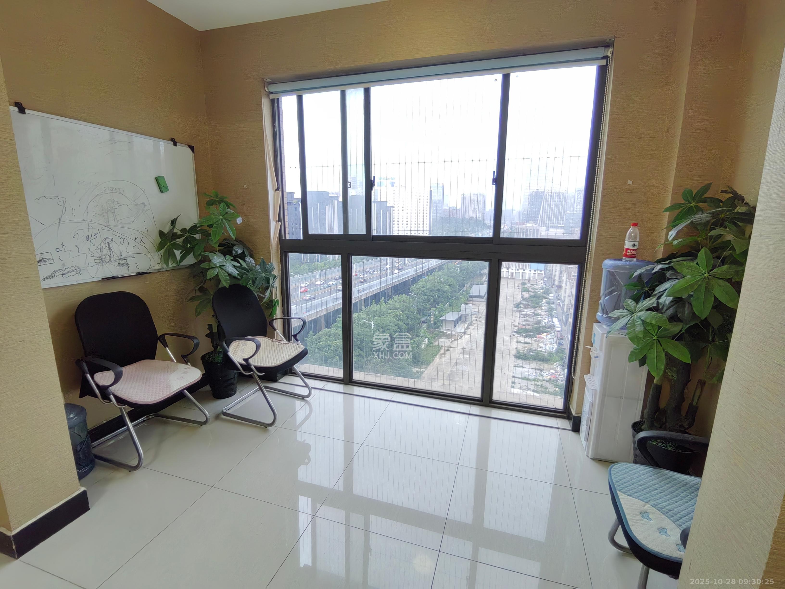 华晨国际公馆 2室2厅1卫 3000.0元/月 华晨国际公馆 2室2厅1卫 3000.0元/月室内图