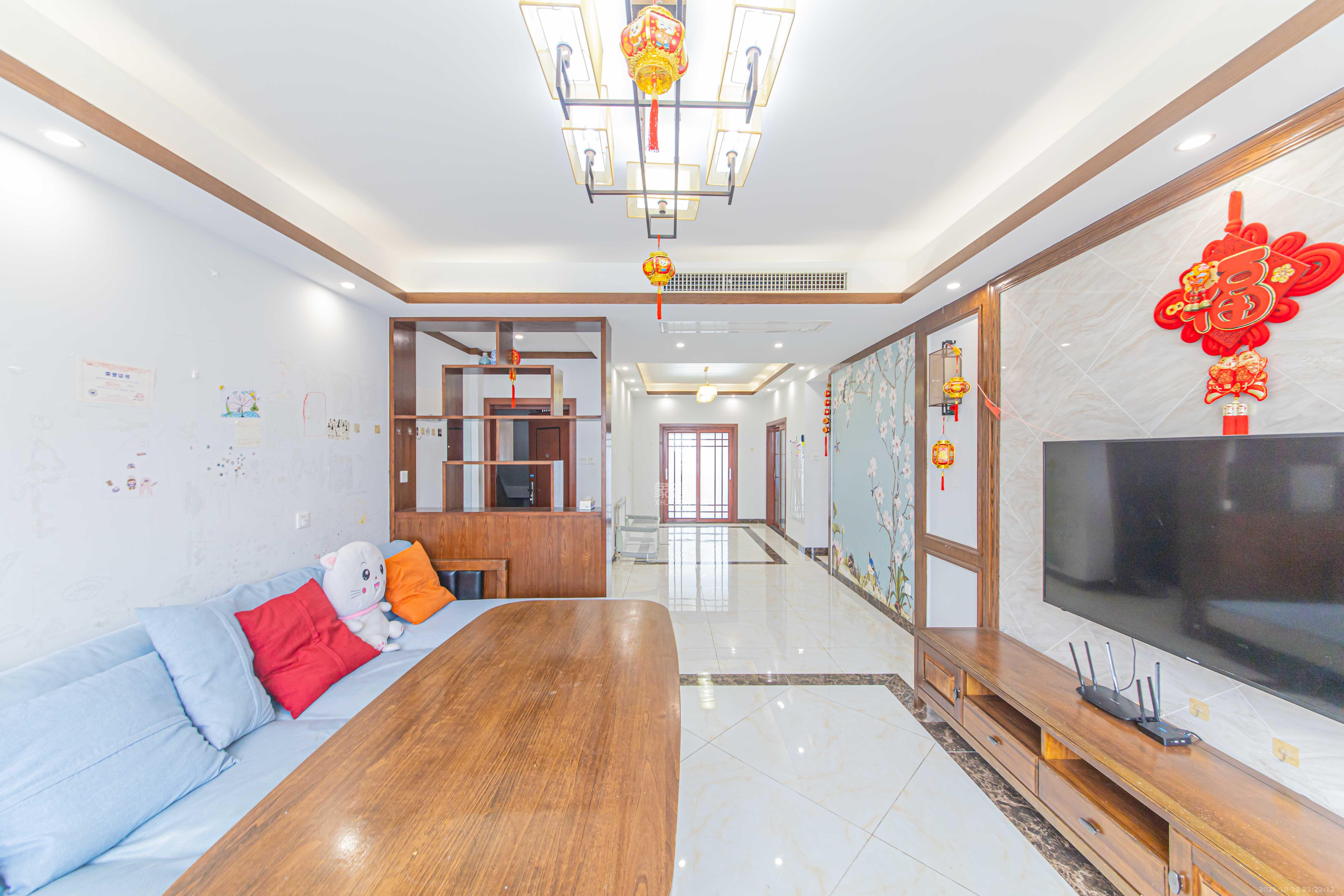 御邦  1室2厅1卫    106.0万客厅