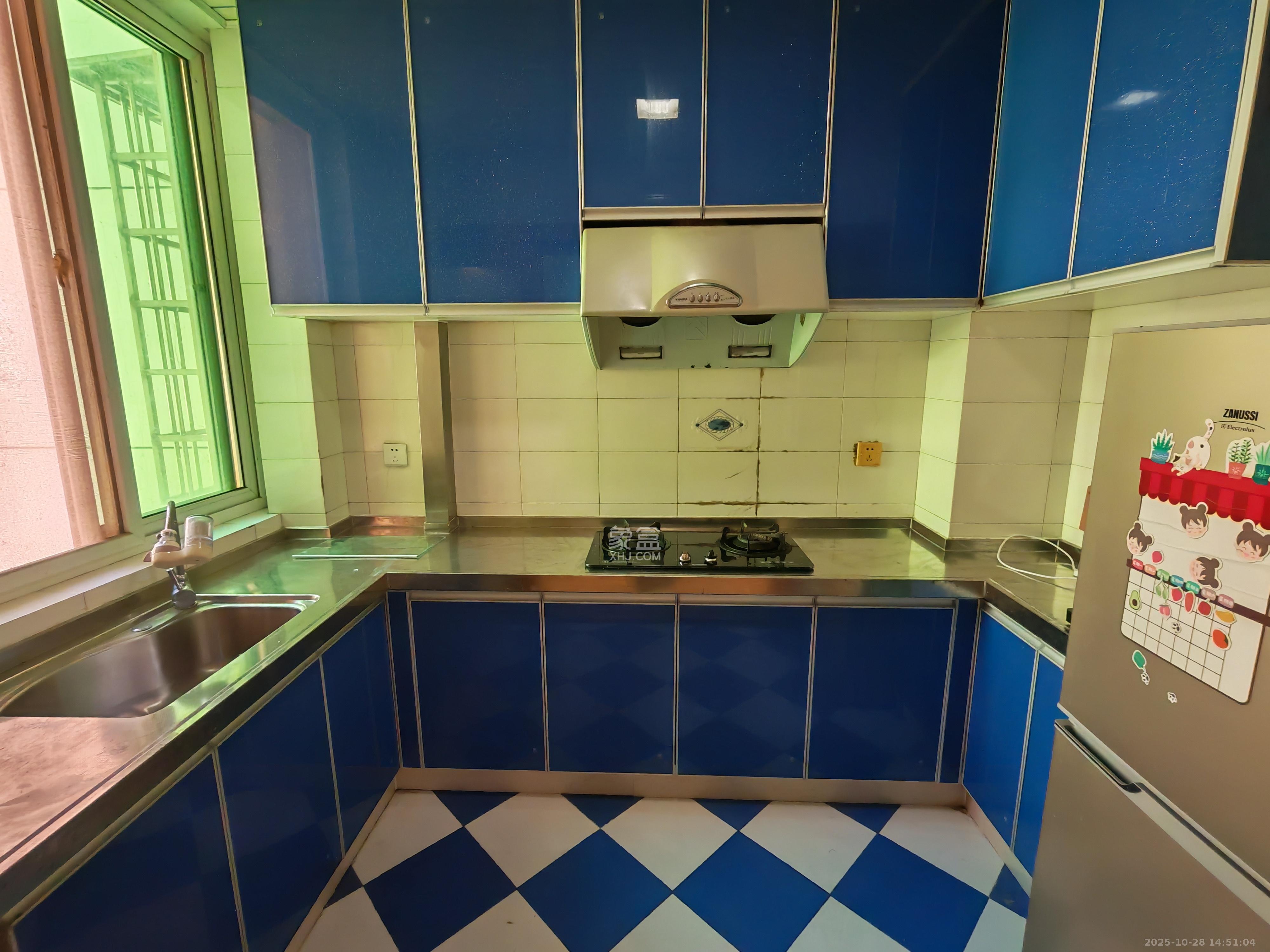 咸嘉新村嘉旺苑  2室2厅1卫    1600.0元/月室内图