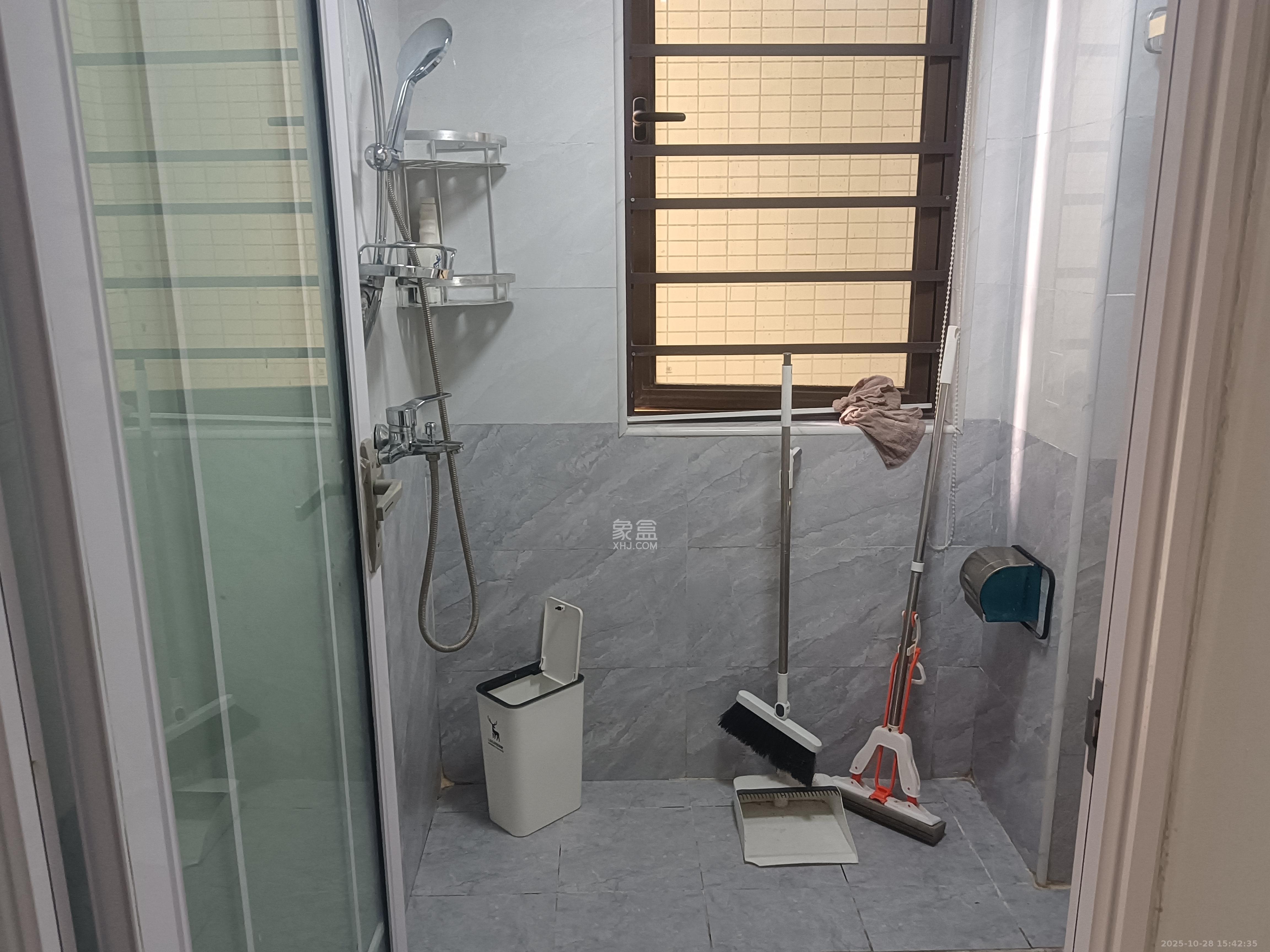 惟泽园  2室2厅1卫    2200.0元/月室内图