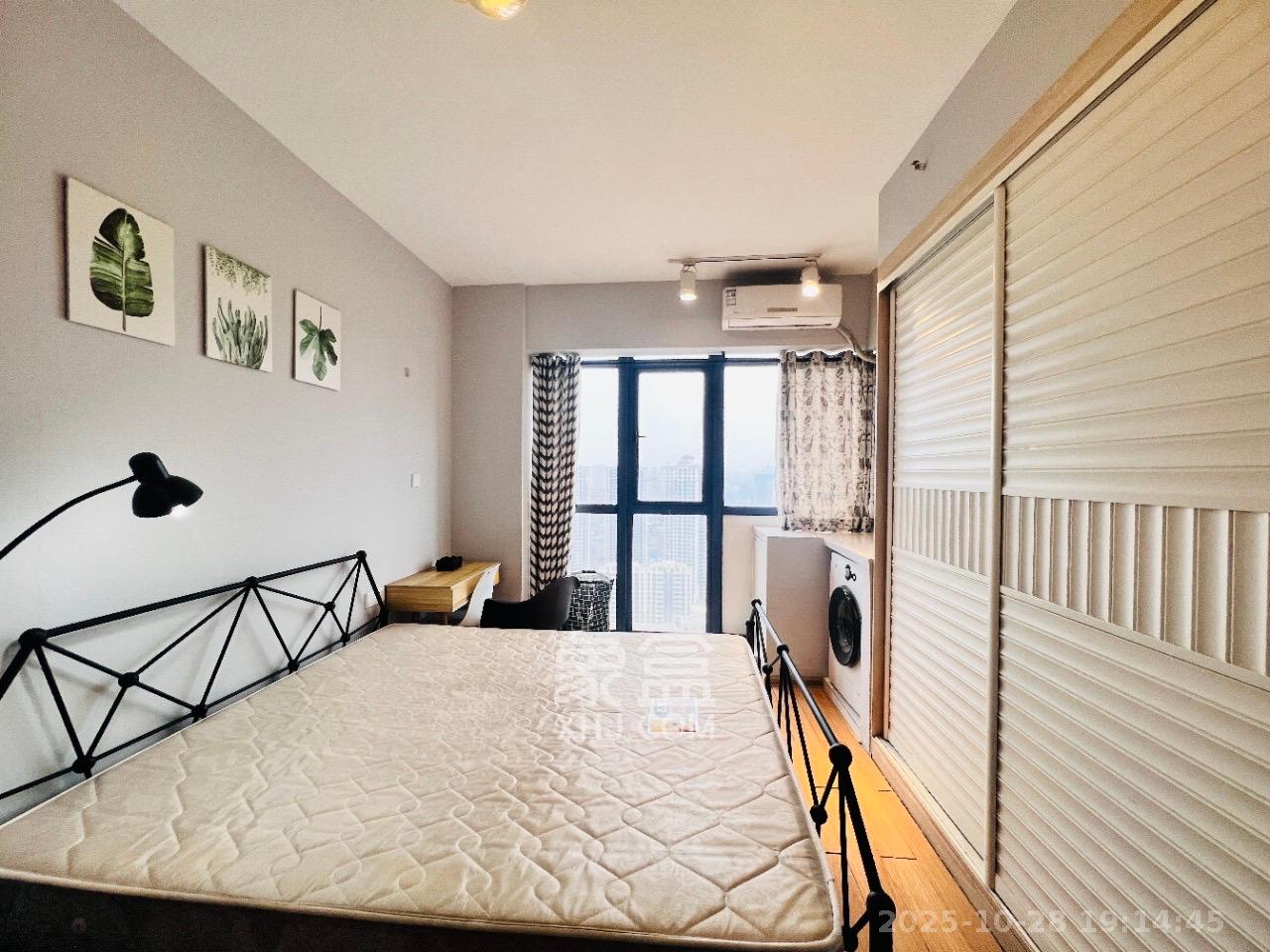 达美美立方  1室1厅1卫    1700.0元/月 达美美立方  1室1厅1卫    1700.0元/月室内图