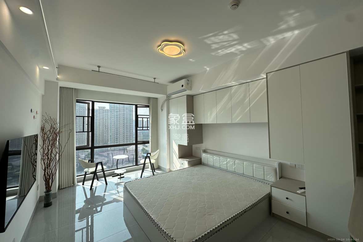 鄱阳汇金中心  1室1厅1卫    1500.0元/月 鄱阳汇金中心  1室1厅1卫    1500.0元/月室内图