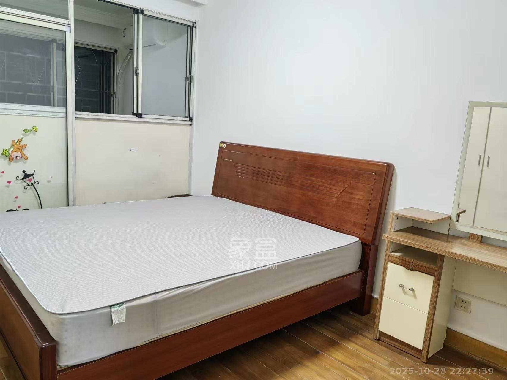 长沙师范教职工宿舍  2室2厅1卫    2100.0元/月室内图