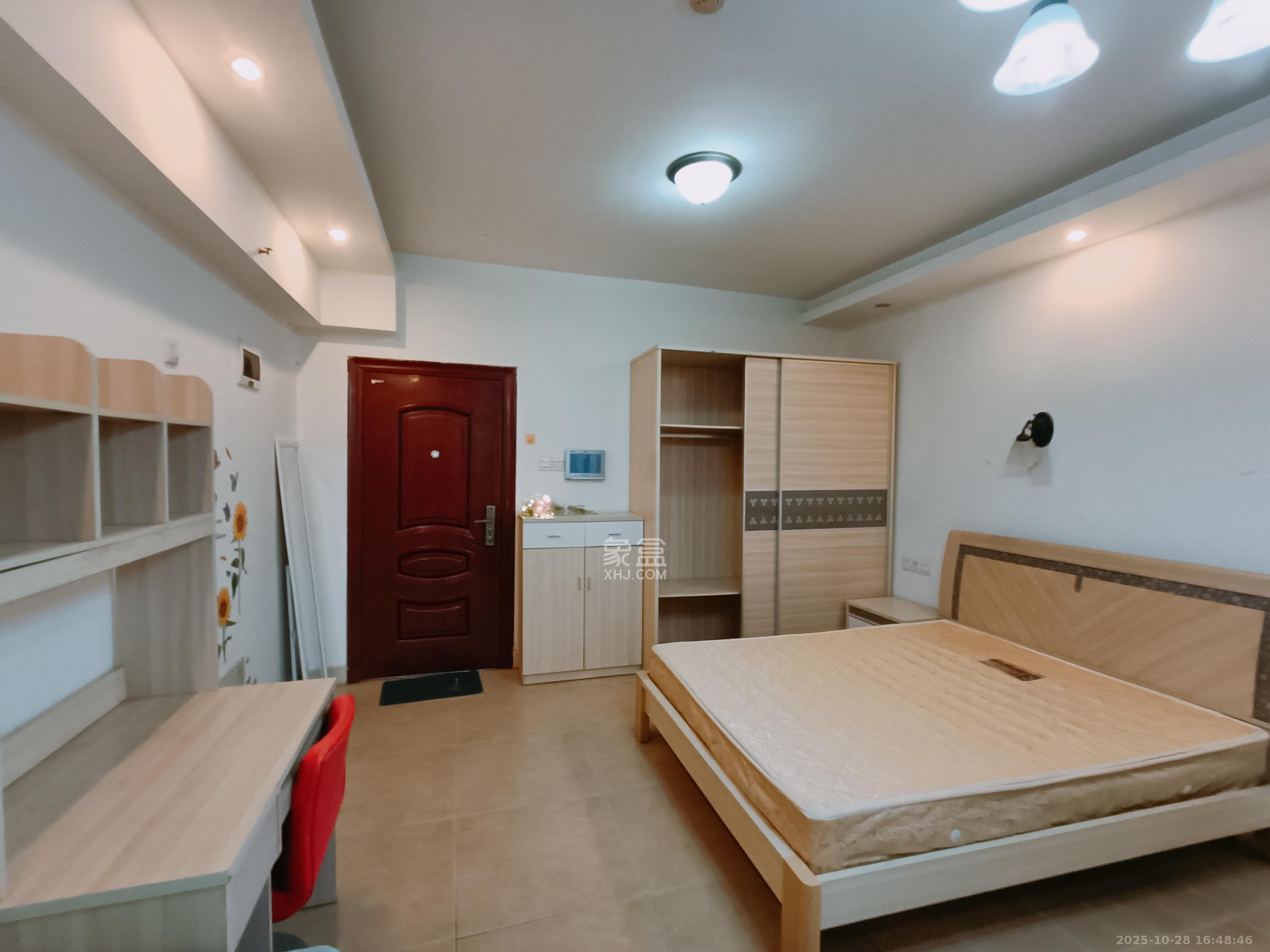 凯轩云顶  1室1厅1卫    1600.0元/月 凯轩云顶  1室1厅1卫    1600.0元/月室内图