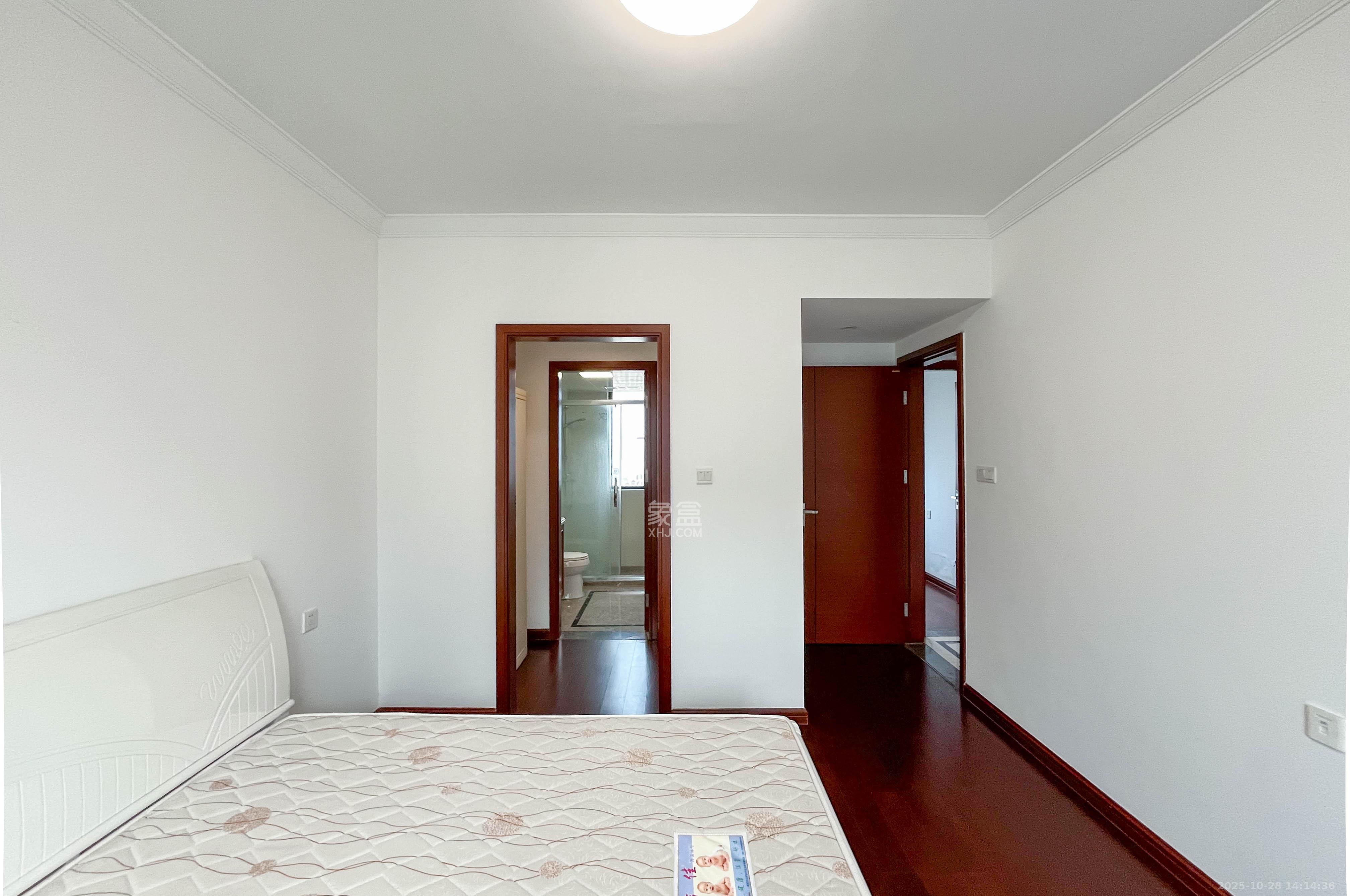 中海梅溪湖壹号 3室2厅2卫 158.0万 中海梅溪湖壹号 3室2厅2卫 158.0万其他