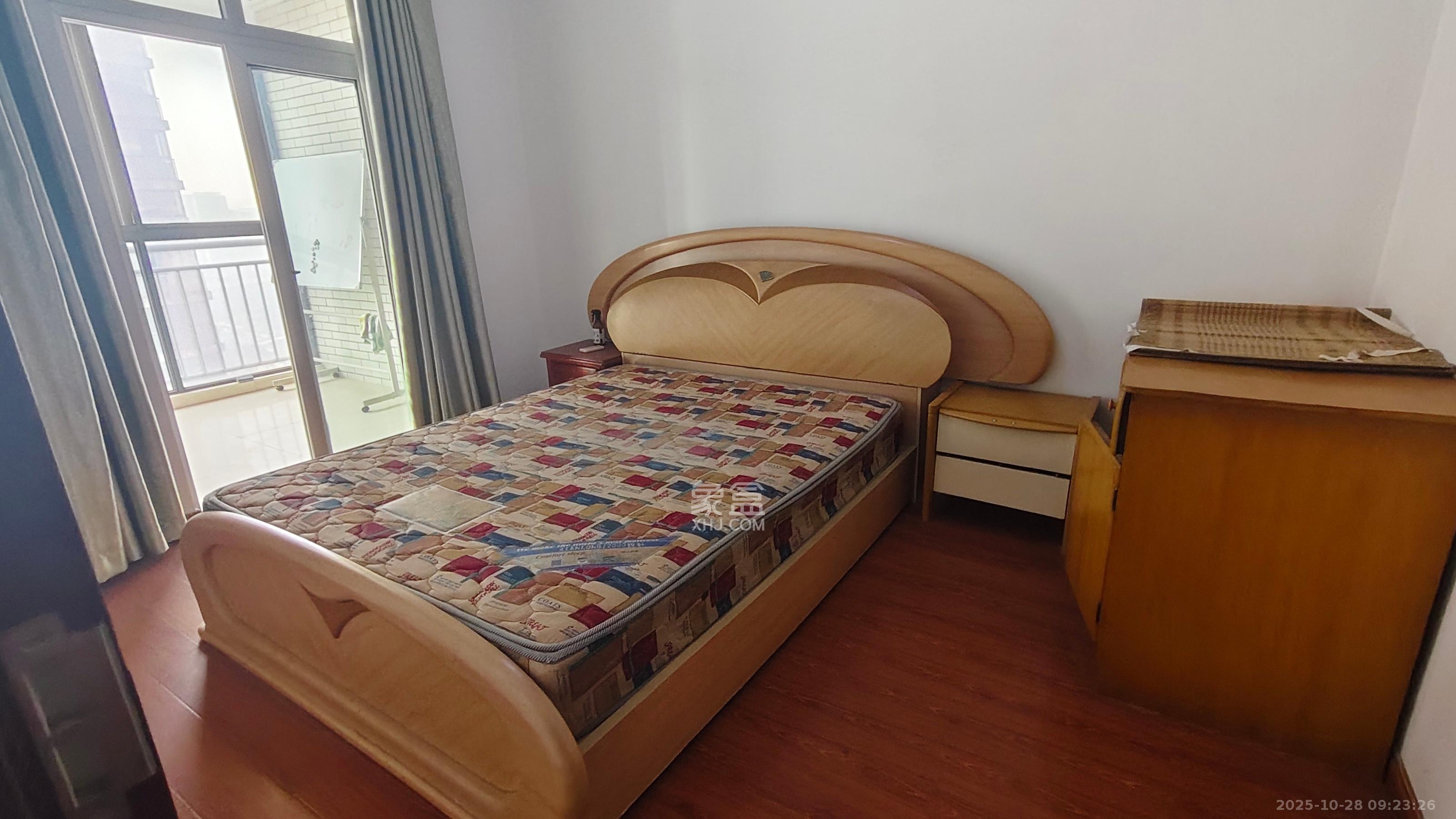 湘瑞嘉园  2室2厅1卫    2100.0元/月 湘瑞嘉园  2室2厅1卫    2100.0元/月室内图