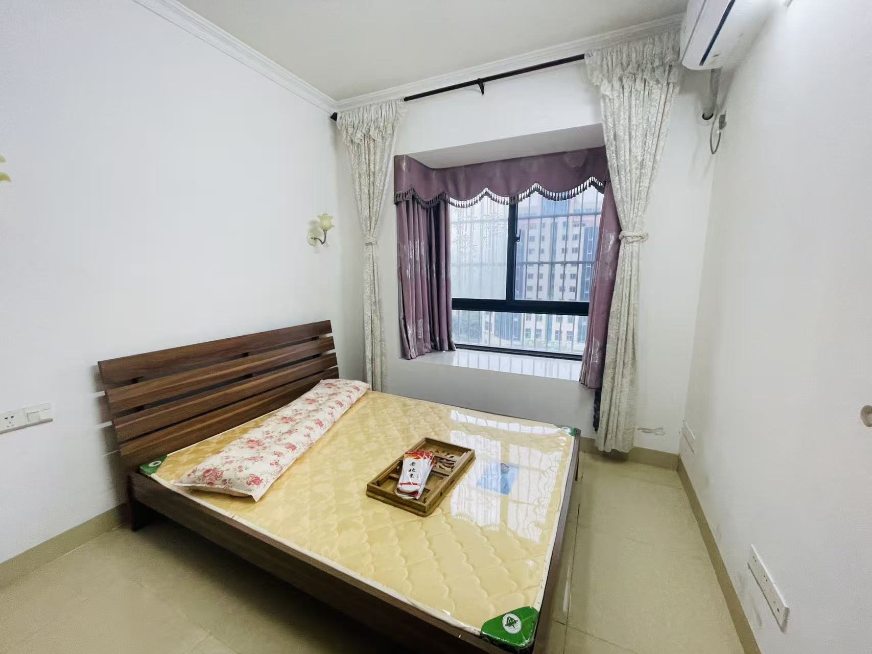 金碧大地豪庭  2室1厅1卫    2700.0元/月室内图