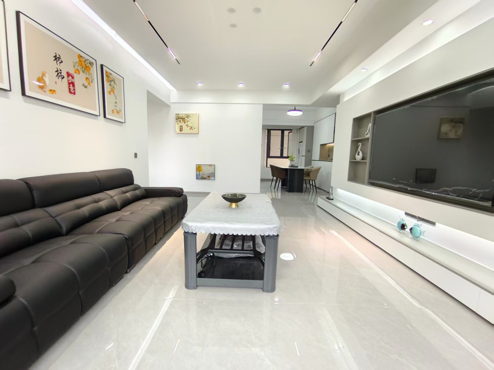 西郡佳园  4室2厅2卫    76.8万 西郡佳园  4室2厅2卫    76.8万室内图