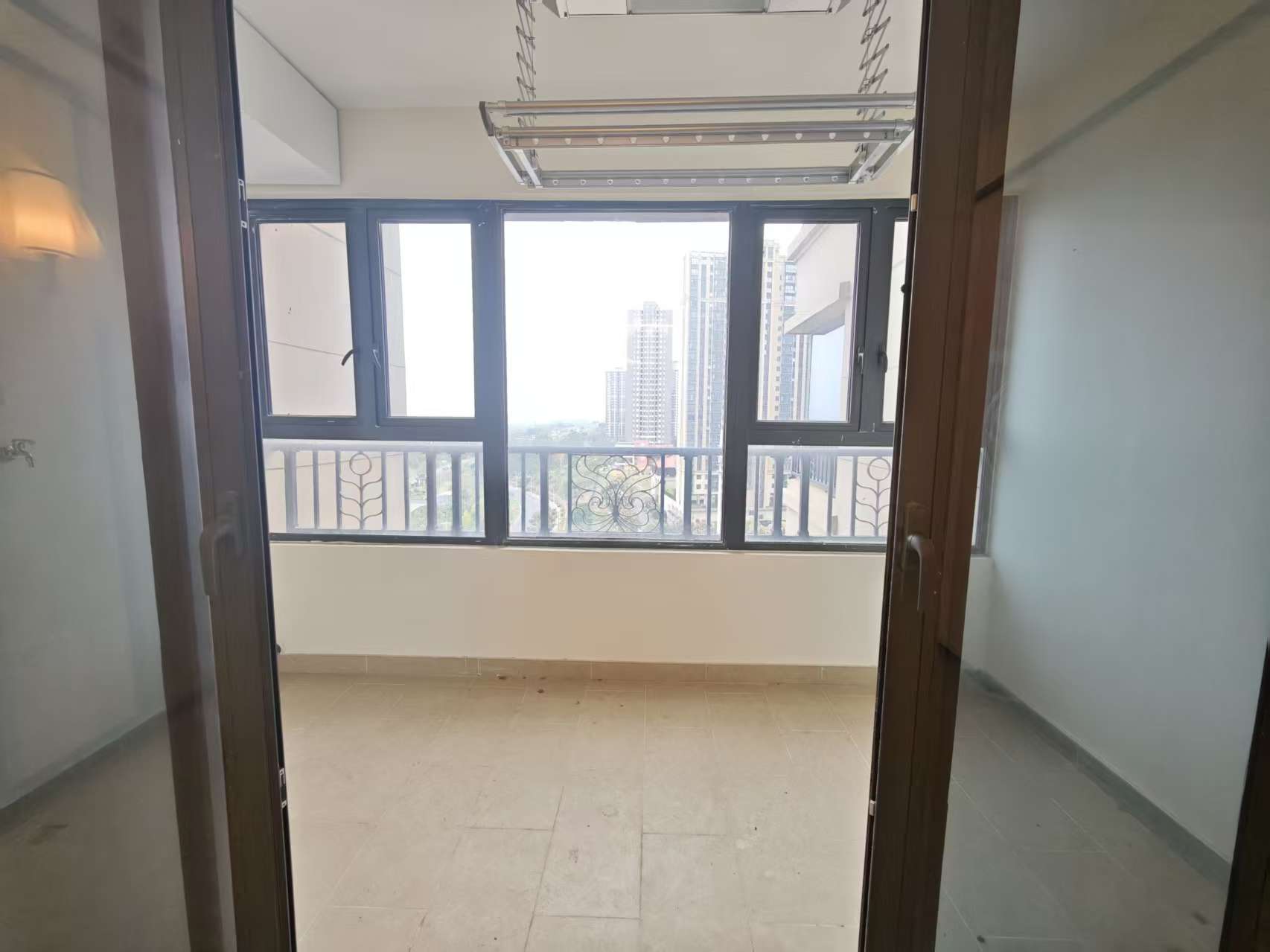 株洲恒大悦珑台 3室2厅2卫 97.0万 株洲恒大悦珑台 3室2厅2卫 97.0万室内图