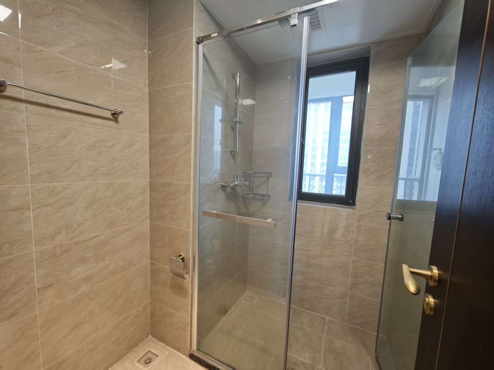 株洲恒大悦珑台 3室2厅2卫 97.0万 株洲恒大悦珑台 3室2厅2卫 97.0万室内图