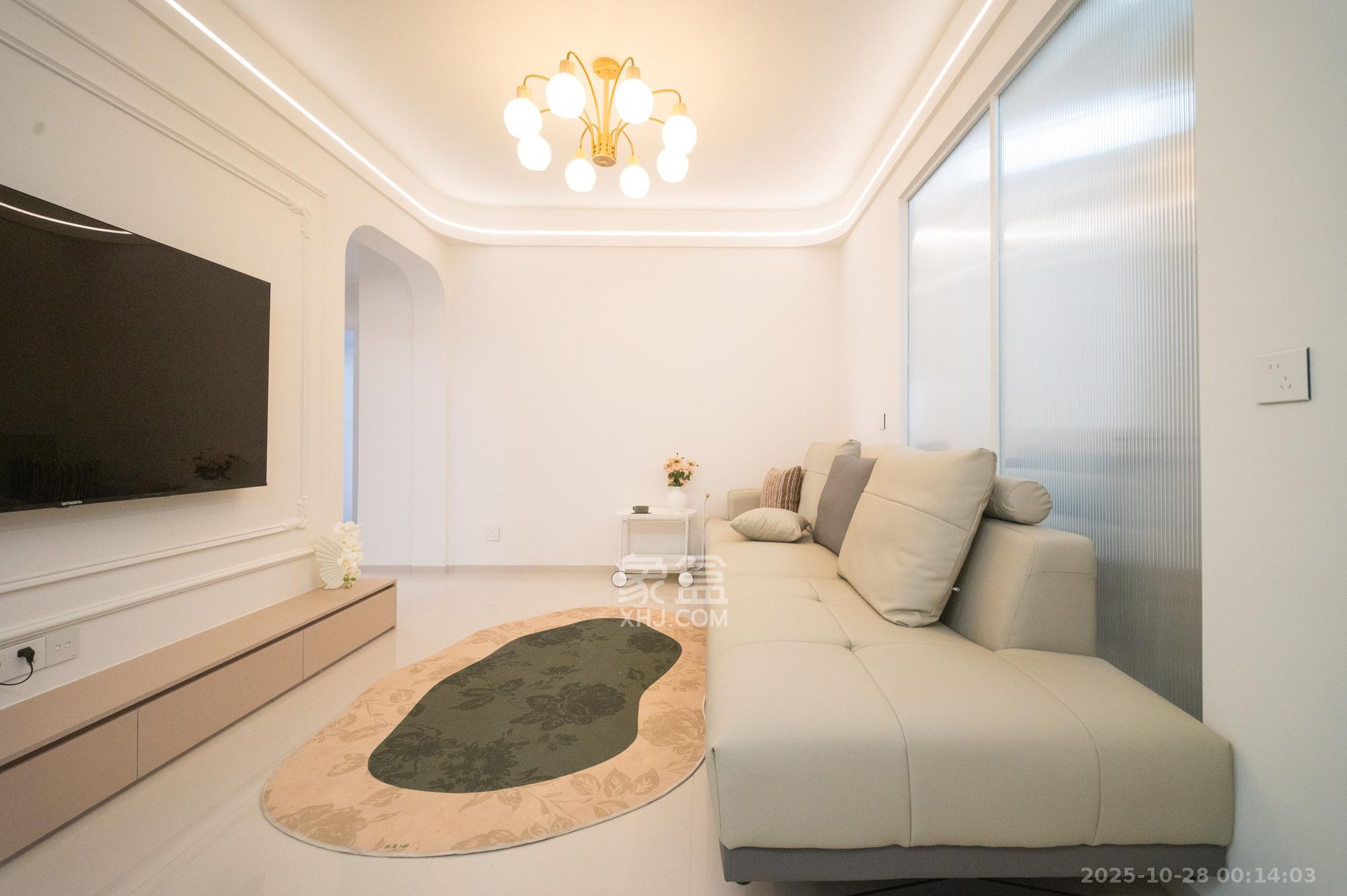 锦璨家园  3室2厅1卫    49.8万 锦璨家园  3室2厅1卫    49.8万客厅