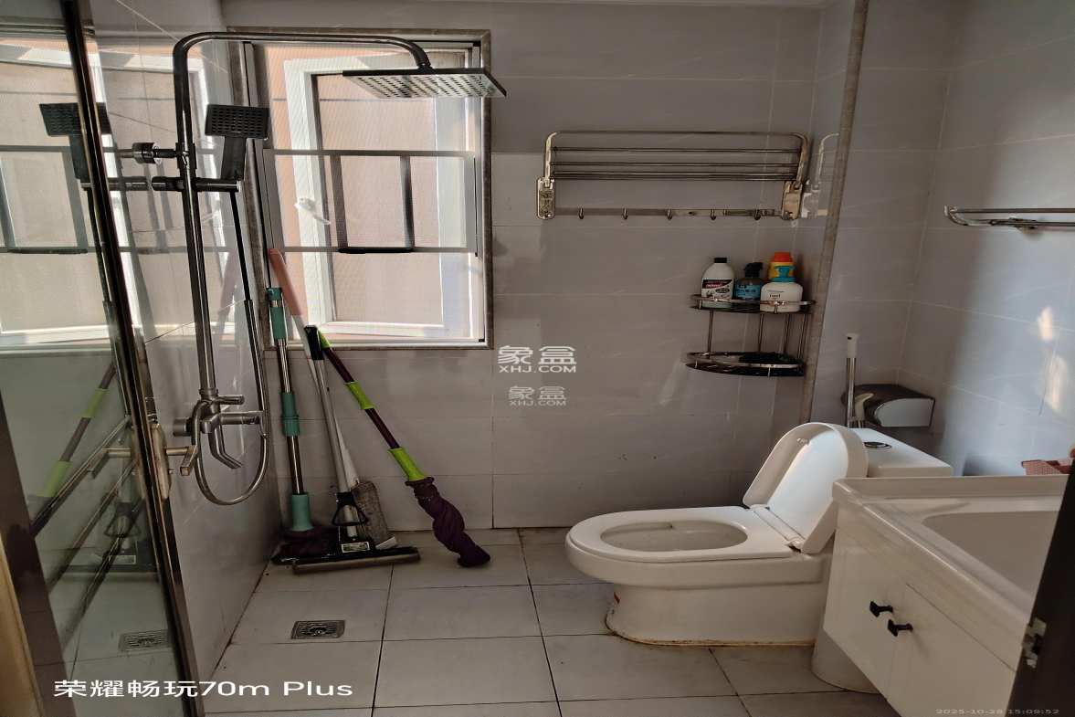 朝正美苑  2室2厅1卫    2100.0元/月 朝正美苑  2室2厅1卫    2100.0元/月室内图