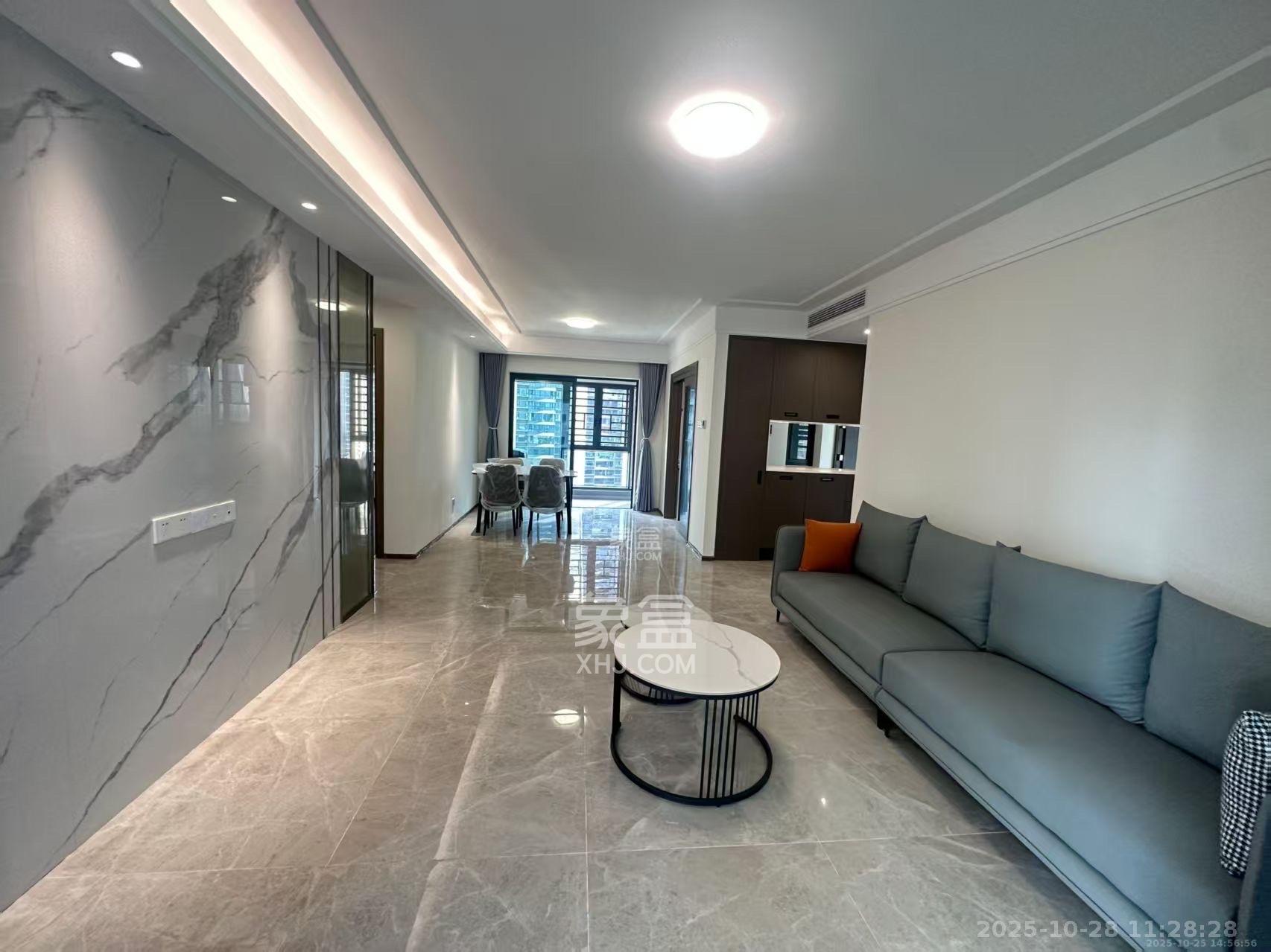 滨江府1913  4室2厅2卫    4700.0元/月 滨江府1913  4室2厅2卫    4700.0元/月