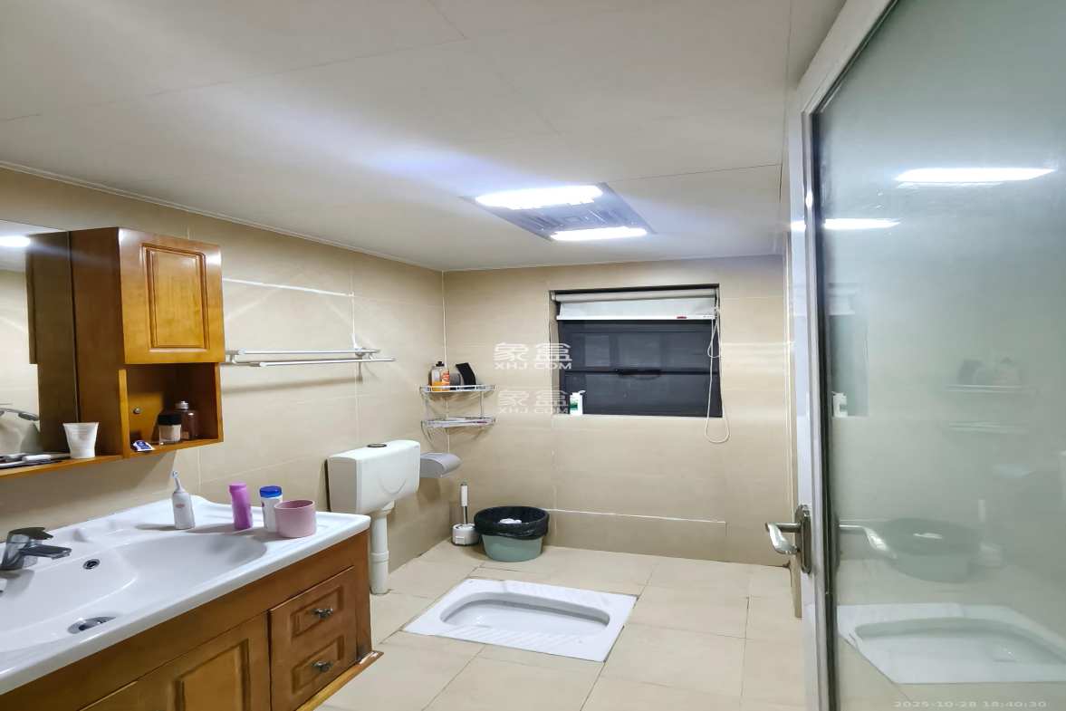 协信星澜汇  3室2厅2卫    2800.0元/月 协信星澜汇  3室2厅2卫    2800.0元/月室内图