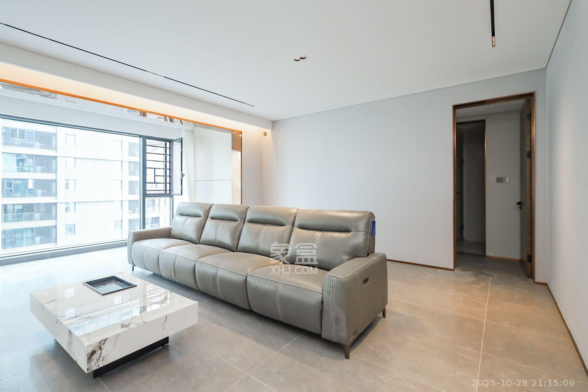 长沙悦府（华润万象城）  3室2厅3卫    11800.0元/月室内图