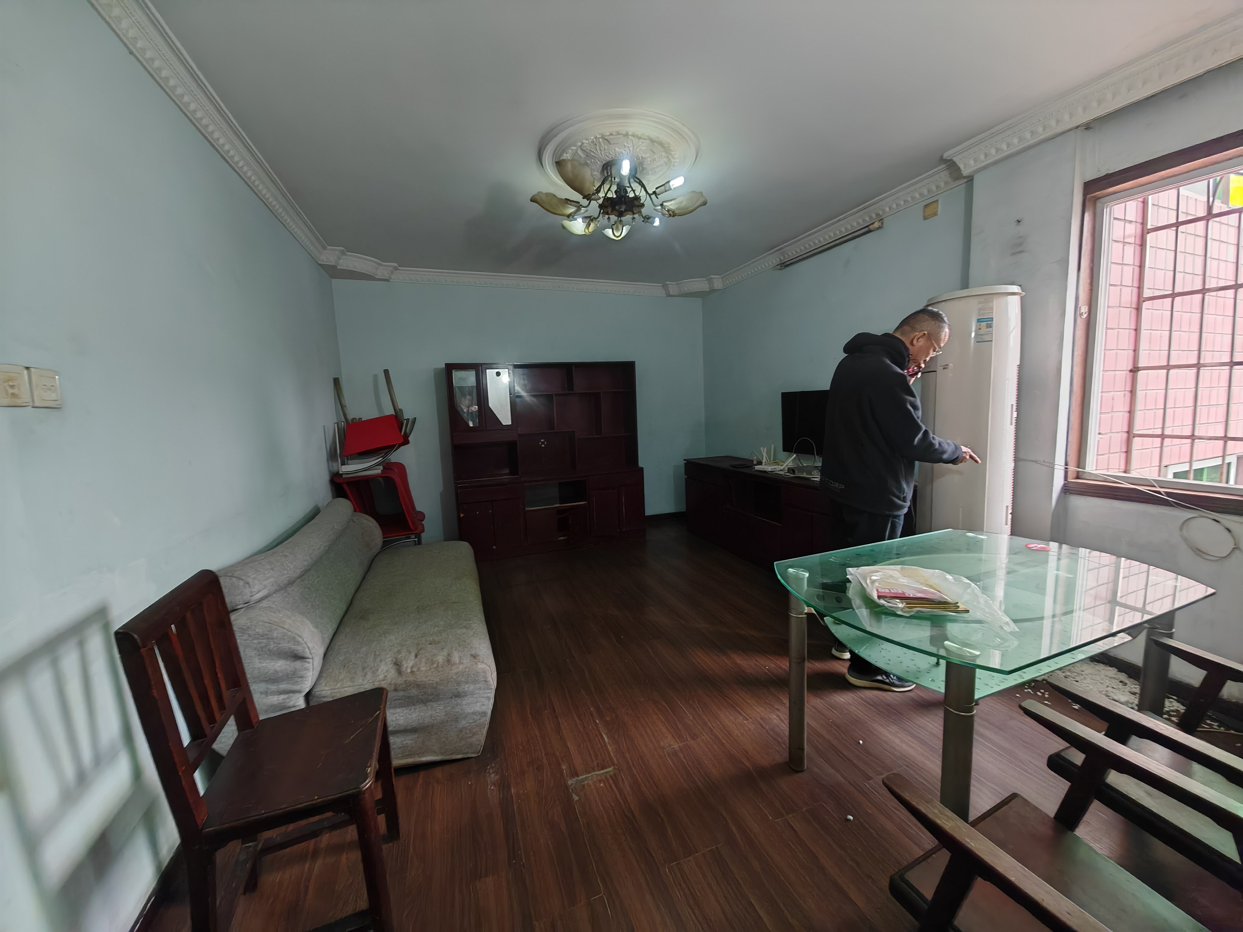 定王台公寓  2室1厅1卫    2200.0元/月户型图