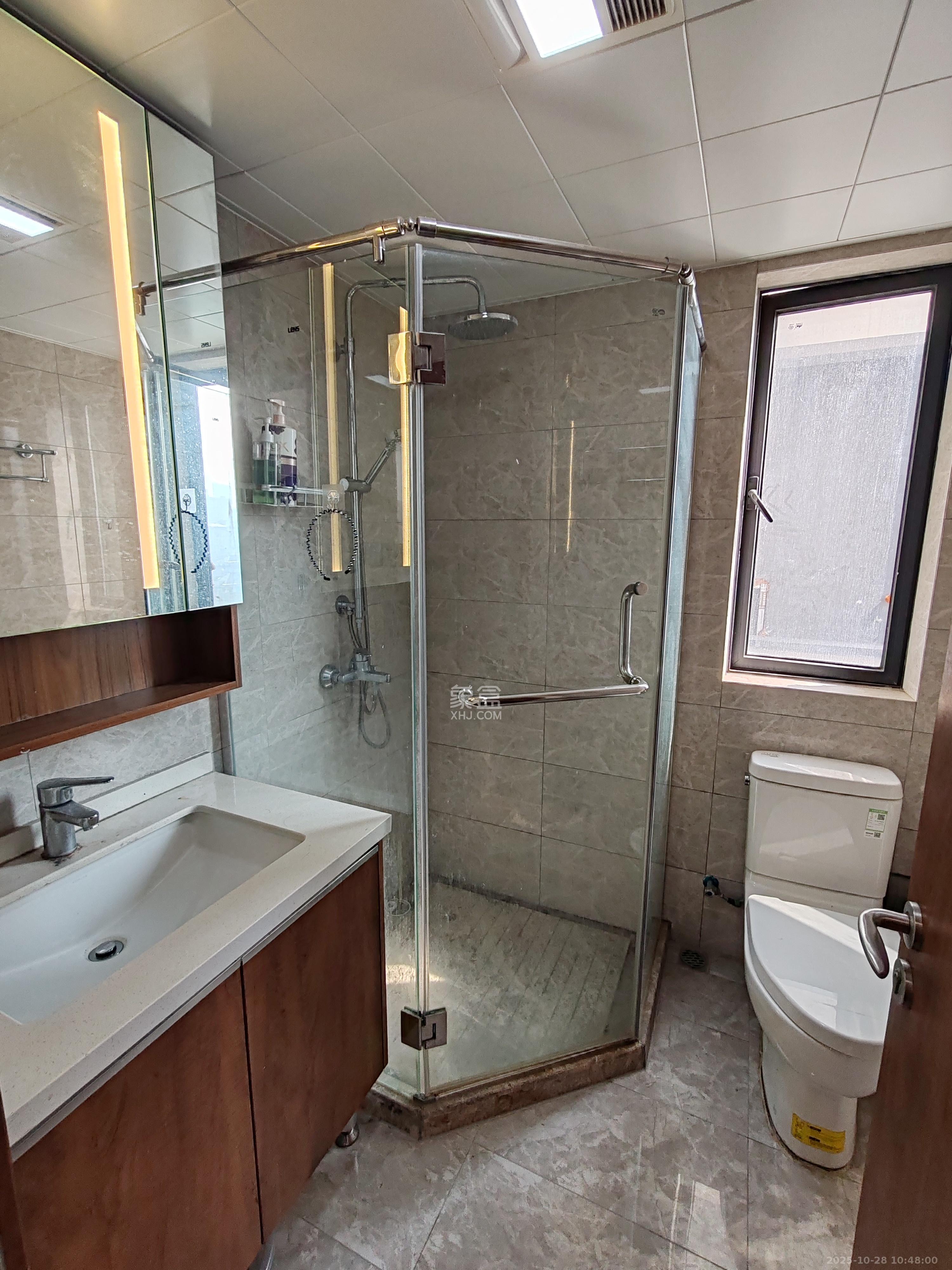 梅溪悦章  3室2厅2卫    3300.0元/月 梅溪悦章  3室2厅2卫    3300.0元/月室内图